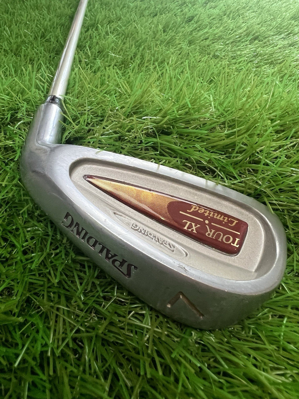 Spalding Tour XL Limited 7 Iron RH Women's Flex Graphite Shaft 36.5"