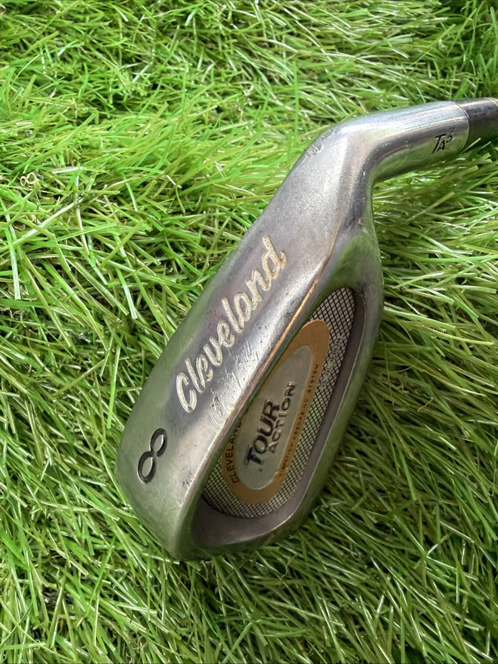 Cleveland Tour Action 8 Iron TA5 RH Regular Flex Graphite Shaft 37"