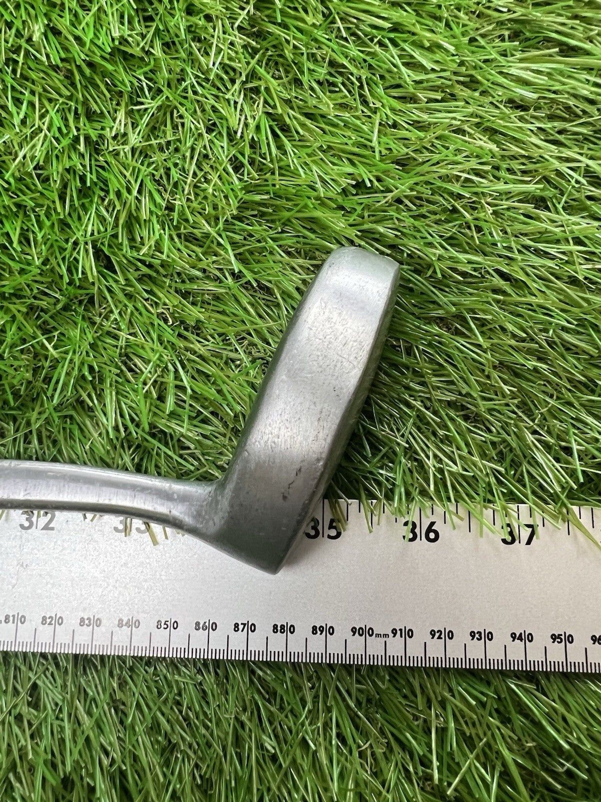 Vintage Northwestern Westchester 93 Mallet Putter RH Leather Grip 35"