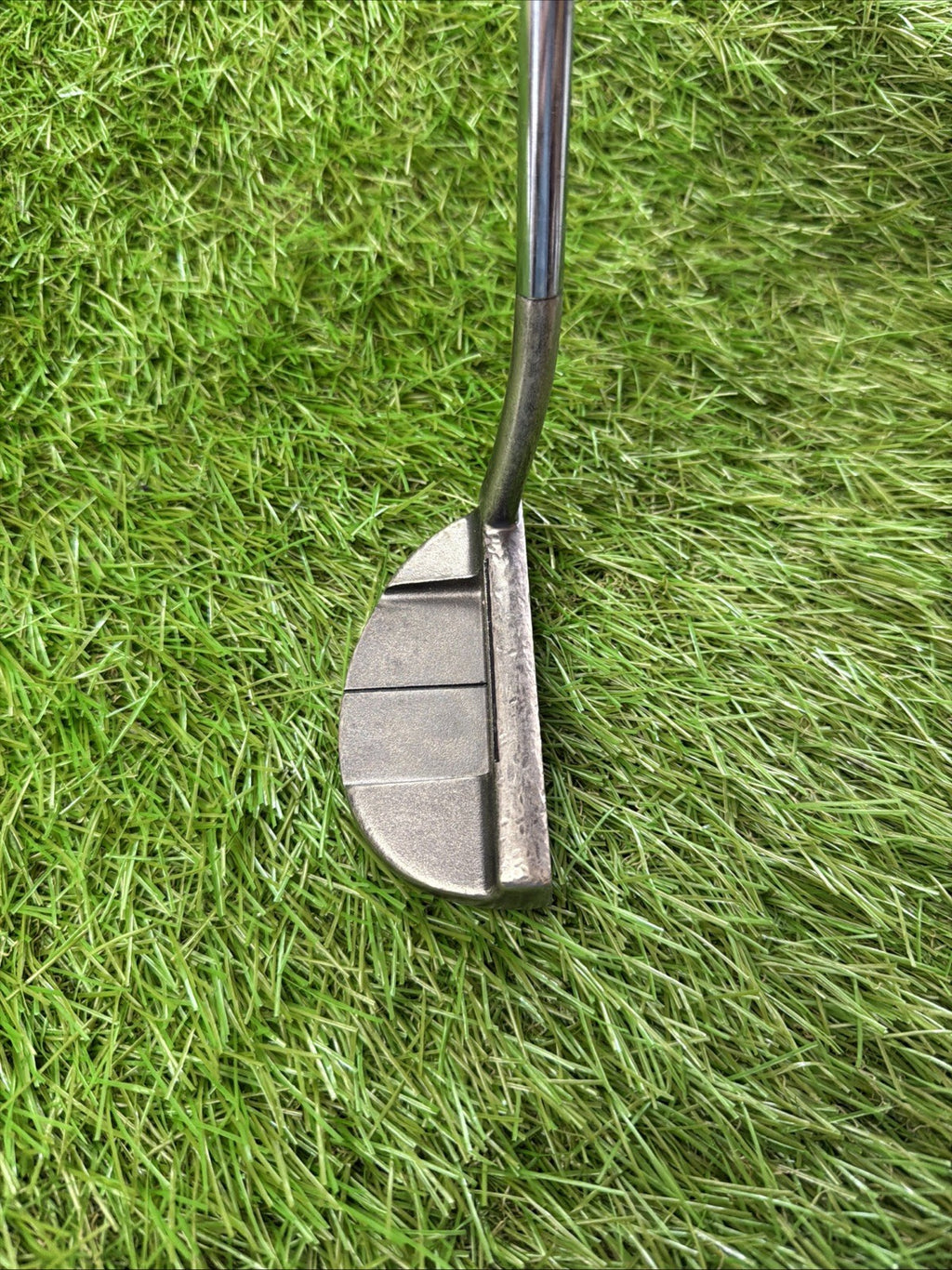 Odyssey White Ice 9 Putter RH Steel Shaft SuperStroke Mid Slim 2.0 Grip 35"