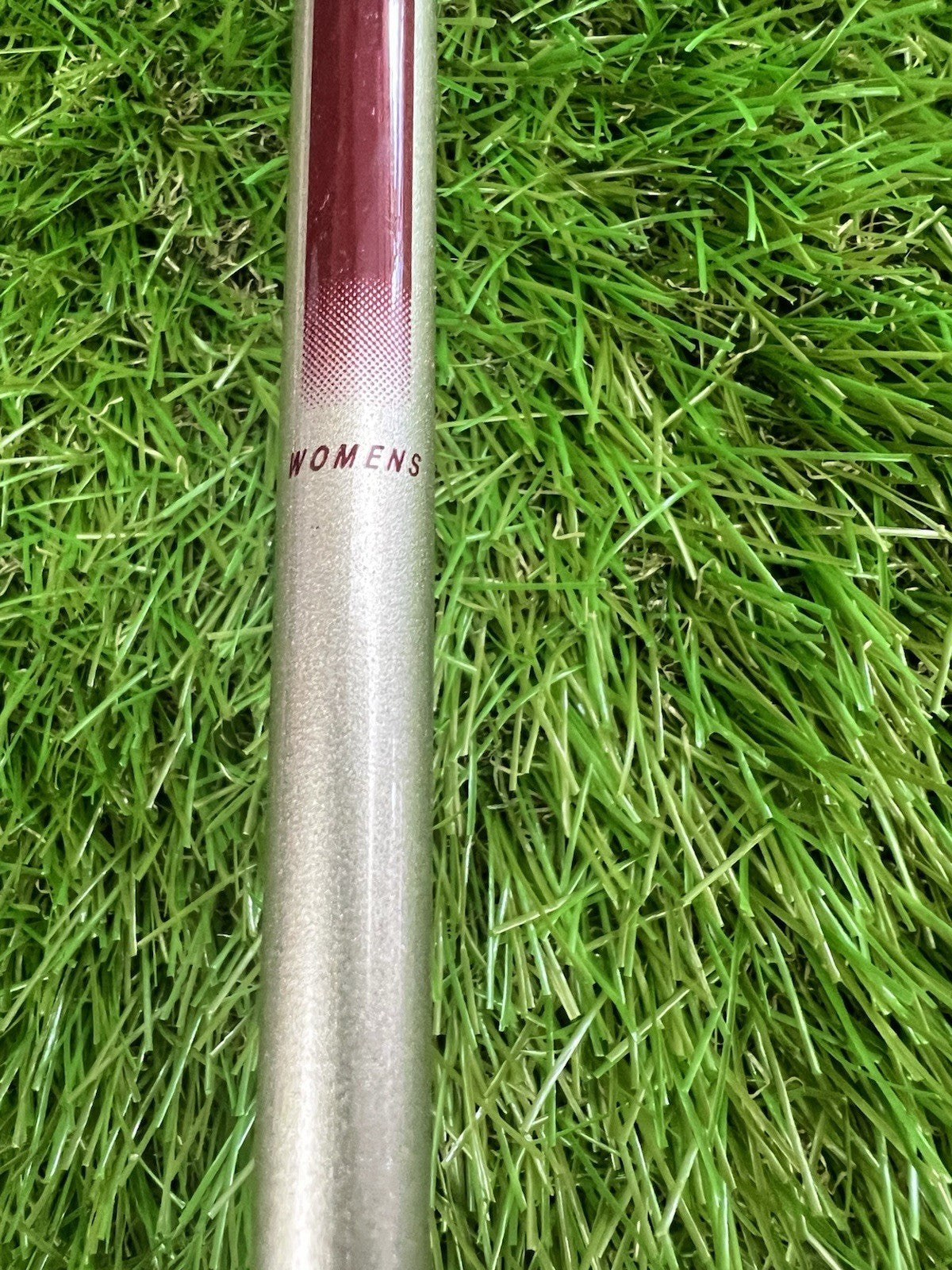 Spalding Tour XL Limited 7 Iron RH Women's Flex Graphite Shaft 36.5"