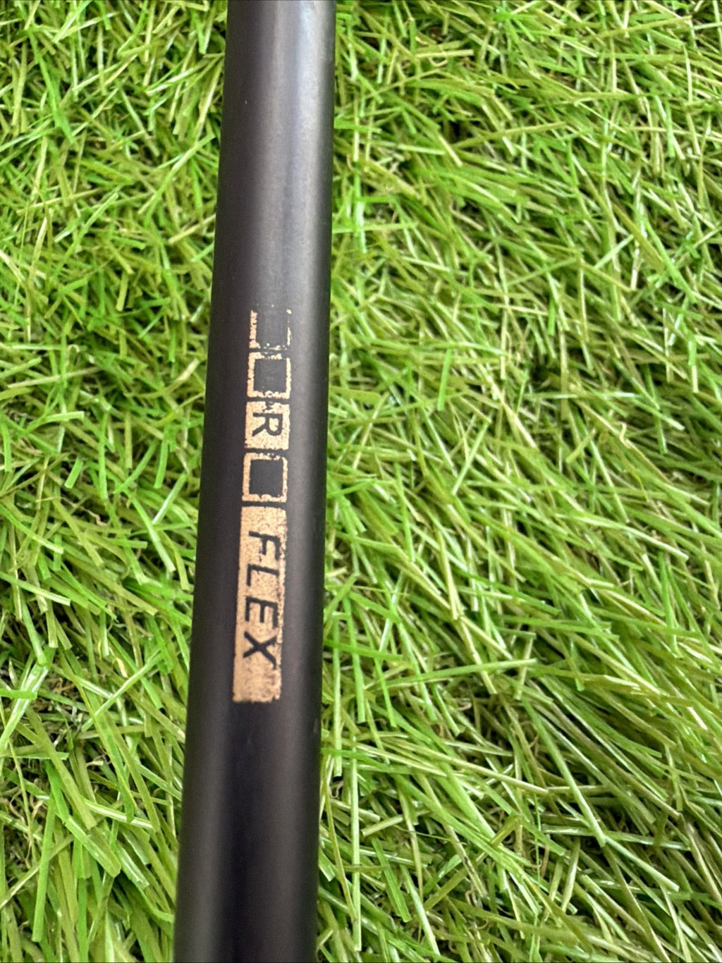 Cleveland Quadpro 6 Iron RH Regular Flex Graphite Shaft 38"