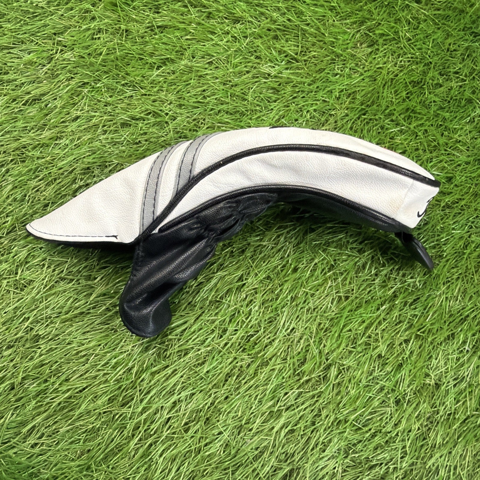 Titleist TSi Fairway / Hybrid Headcover White/Black