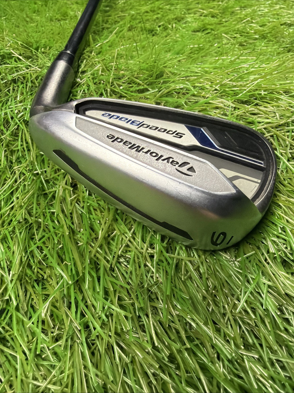 TaylorMade SpeedBlade 6 Iron RH Matrix 65g Regular Flex Graphite Shaft 38.5"