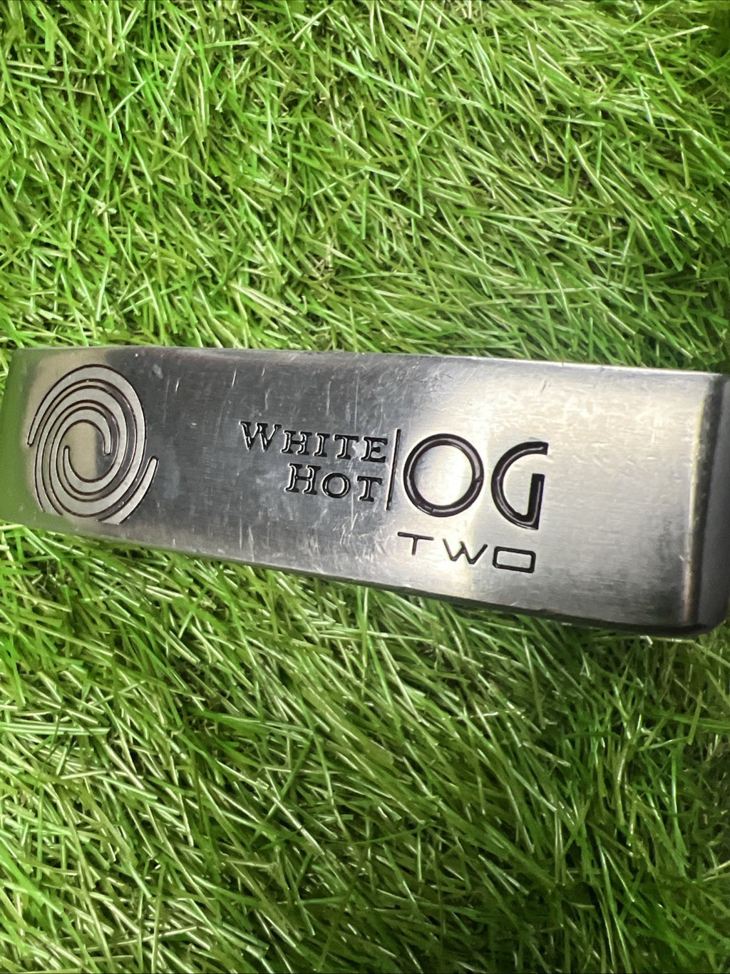 Odyssey White Hot OG Two Putter RH 34" Ping Grip
