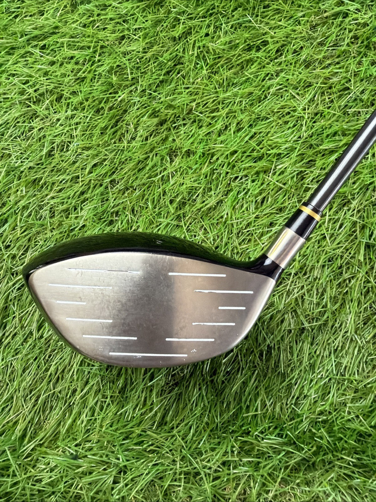 TaylorMade 360 Ti 10.5° Driver RH Tour-S 90 Stiff Flex Graphite Shaft 45.5"