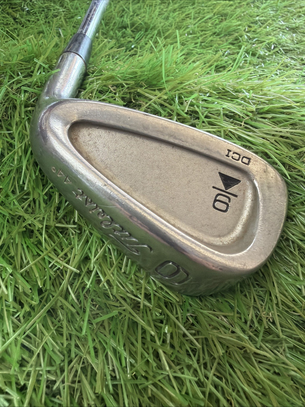 Titleist DCI 9 Iron RH Dynamic Gold Stiff Flex Shaft 36"