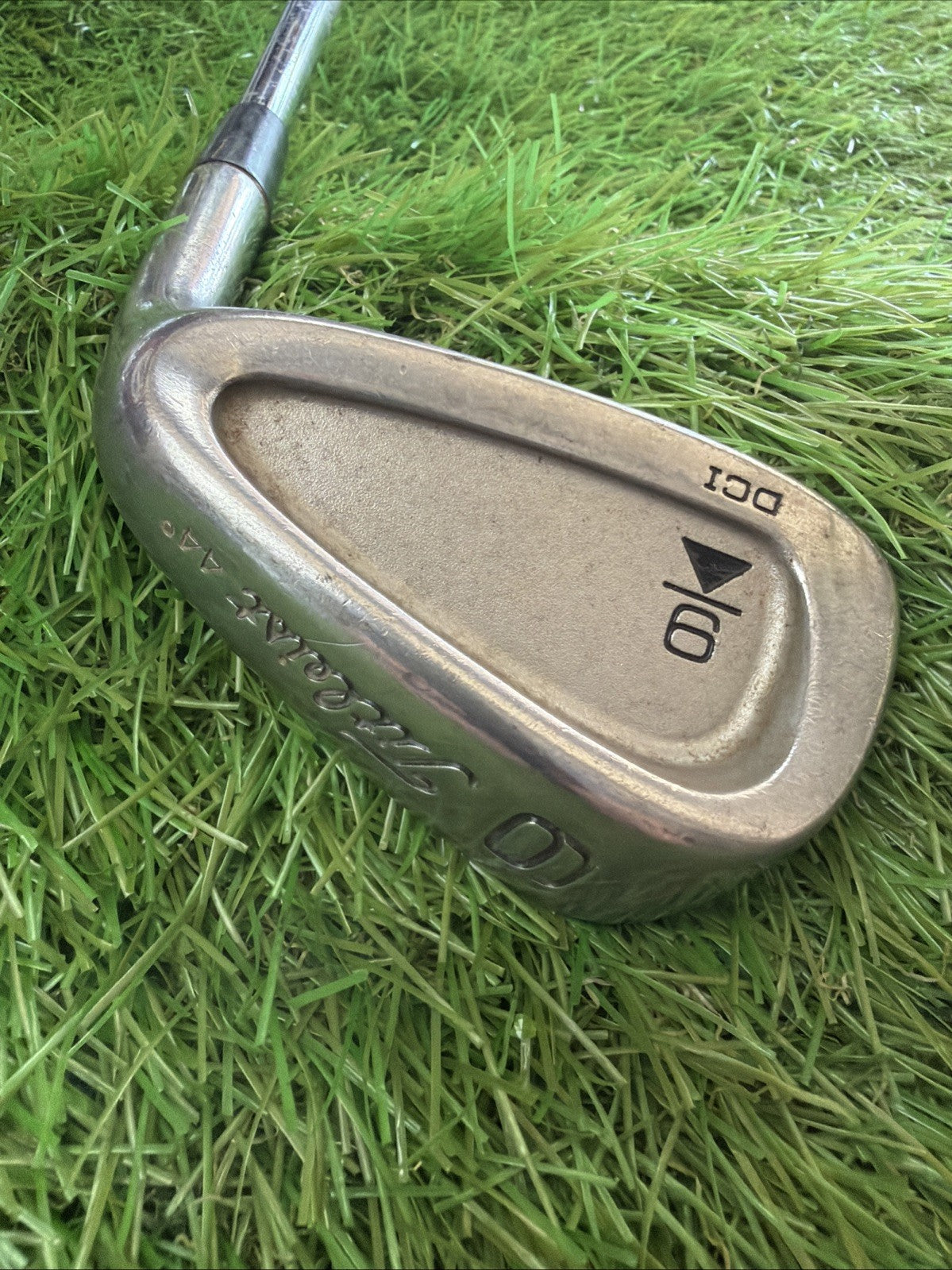 Titleist DCI 9 Iron RH Dynamic Gold Stiff Flex Shaft 36"