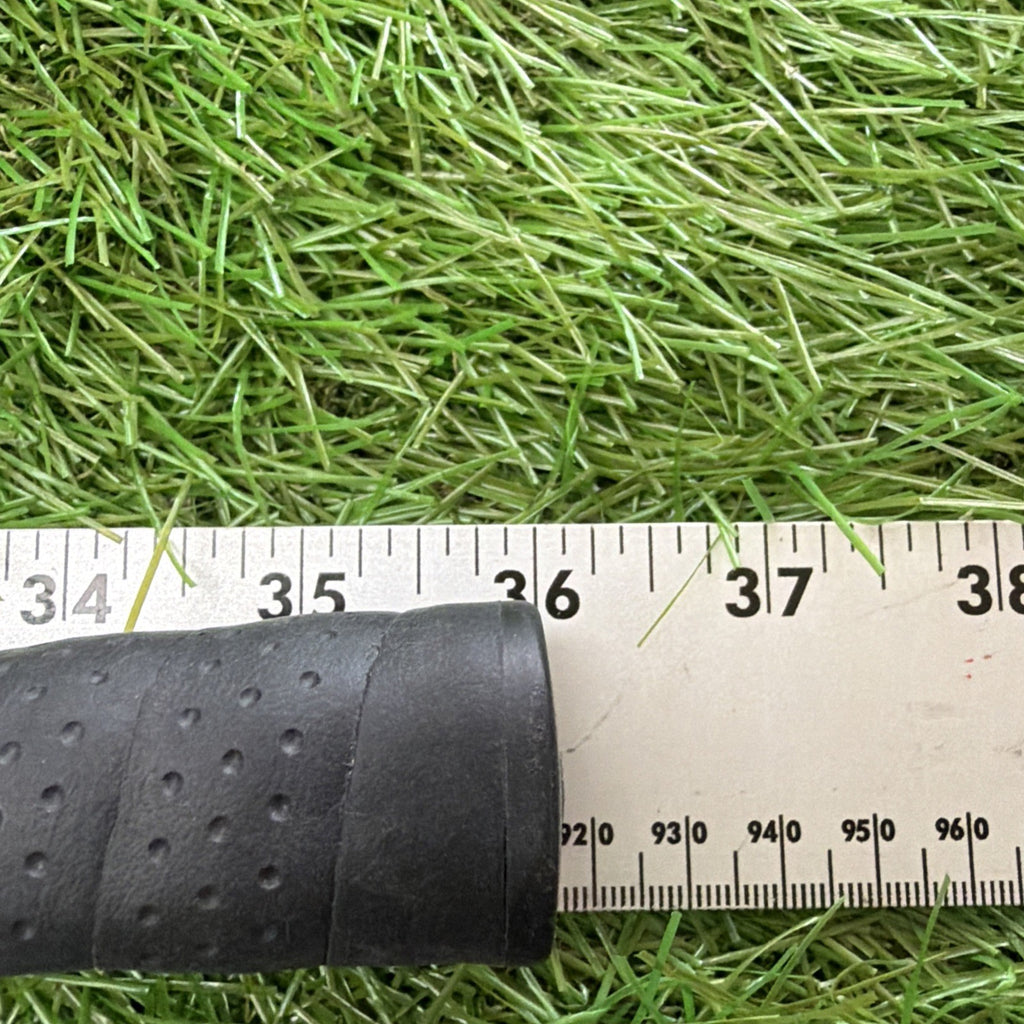 Alien Tutch Mallet Putter RH Acculite Shaft 36"