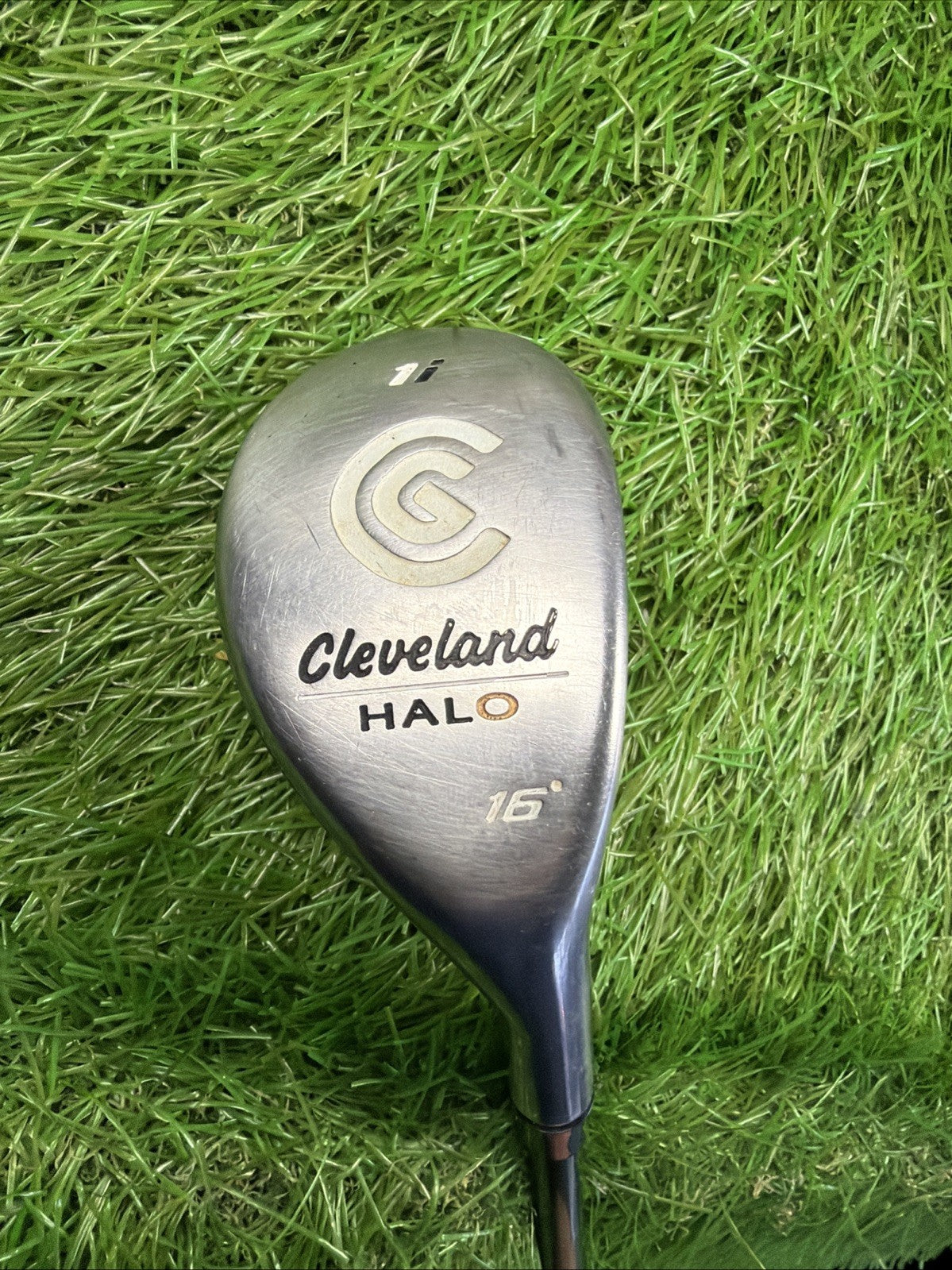 Cleveland Halo 16° 1i Hybrid RH ALDILA NV Hybrid 85g Stiff Flex Shaft 40"