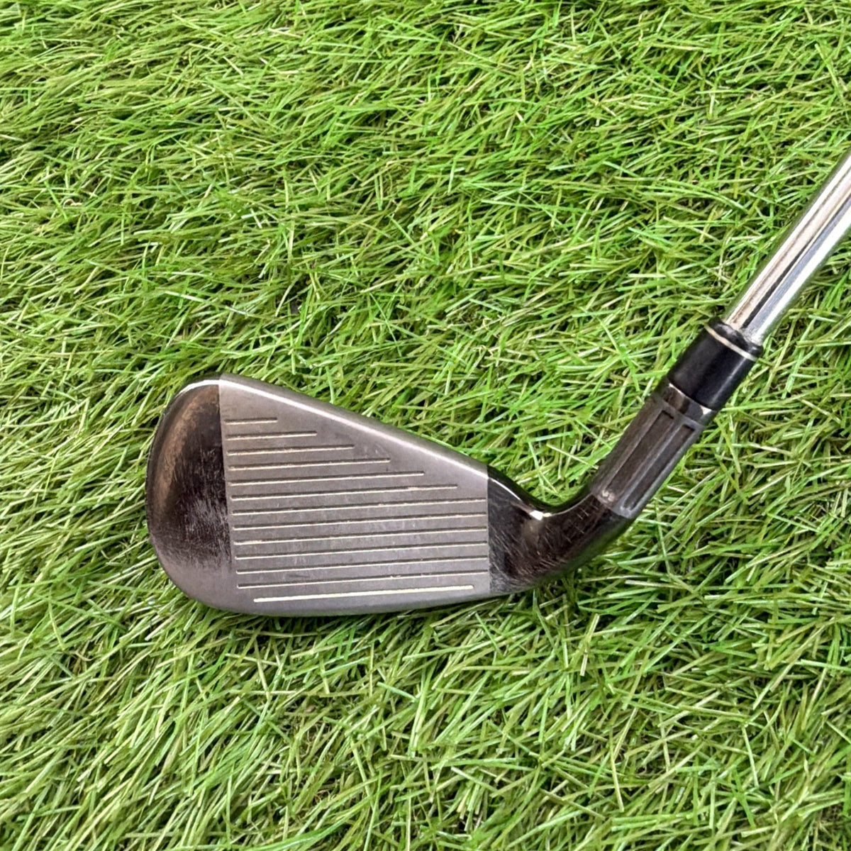 TaylorMade M2 4 Iron RH REAX 88 Stiff Flex Shaft 39.5"