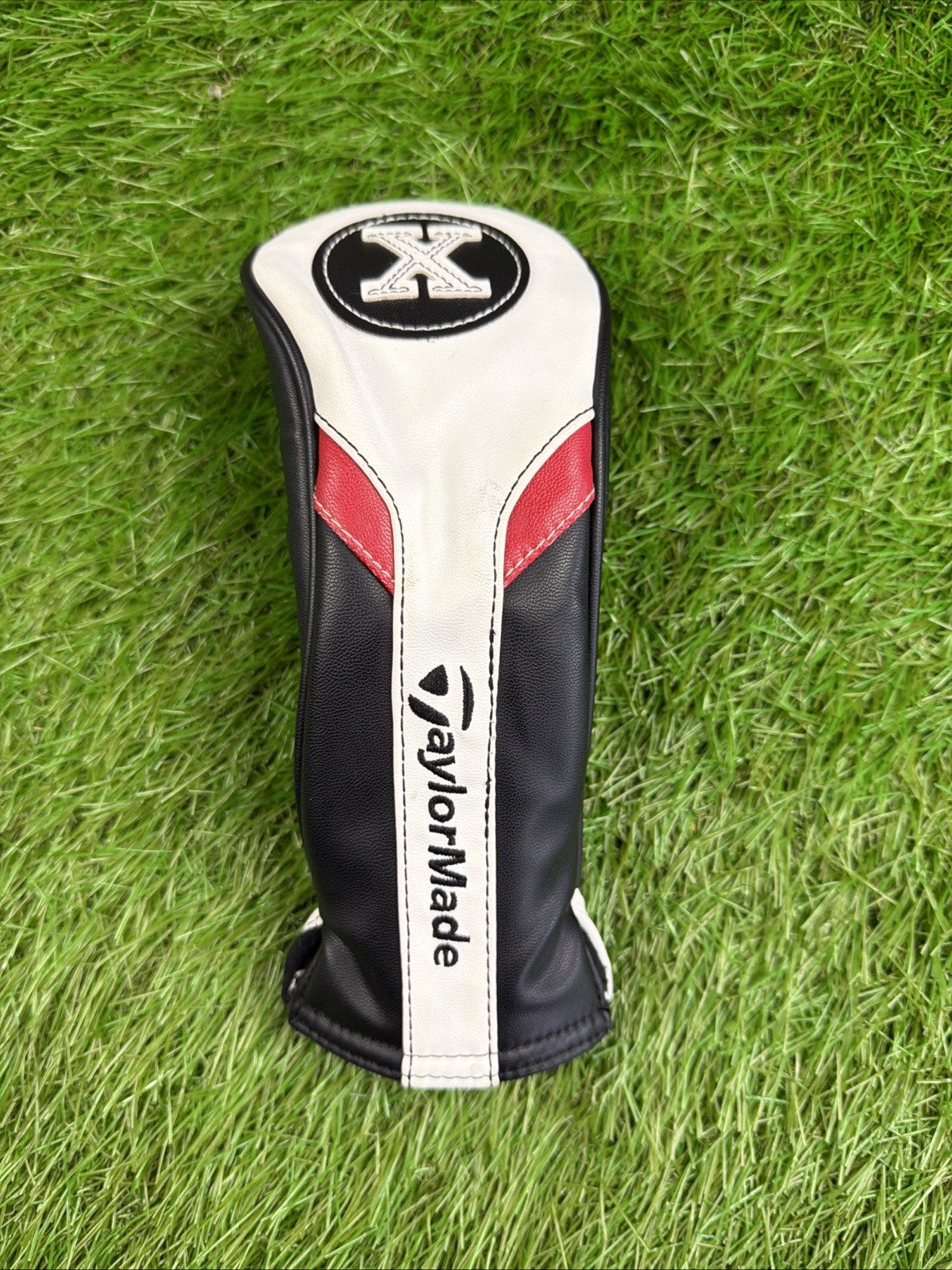 TaylorMade 1979 Wood Headcover Red / White / Black