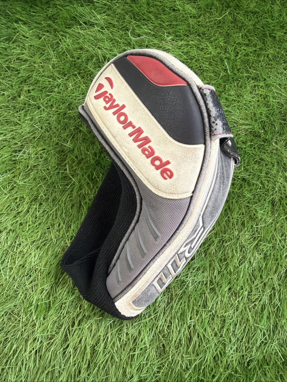 TaylorMade R11 Driver Headcover
