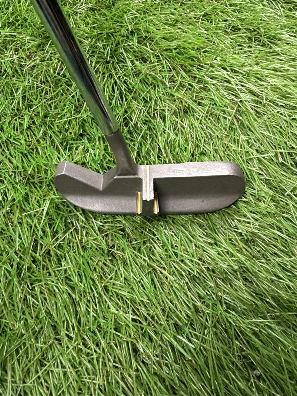 Vintage T-Line VI Blade Putter RH Steel Shaft 36"