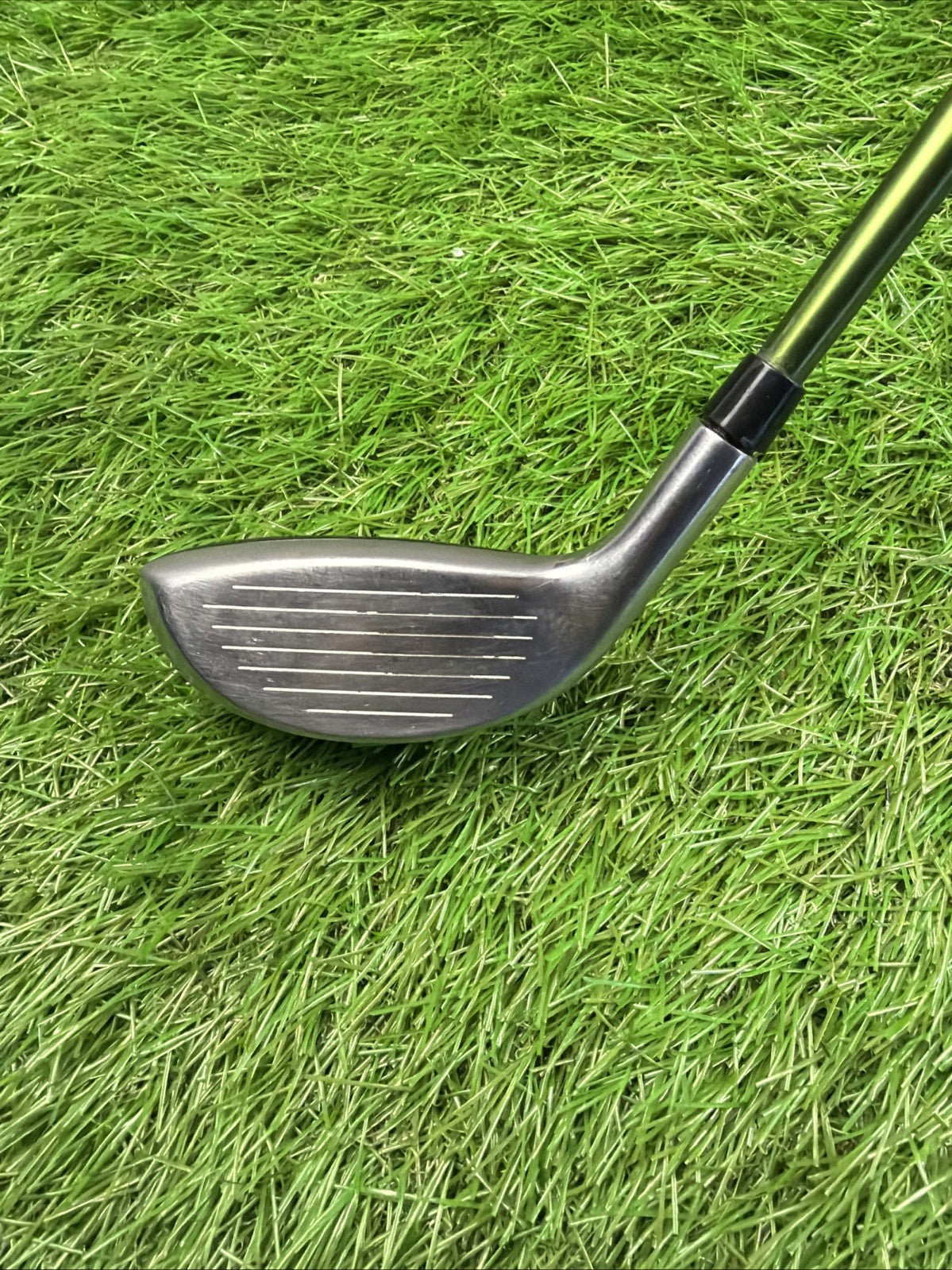 Cleveland Halo 16° 1i Hybrid RH ALDILA NV Hybrid 85g Stiff Flex Shaft 40"
