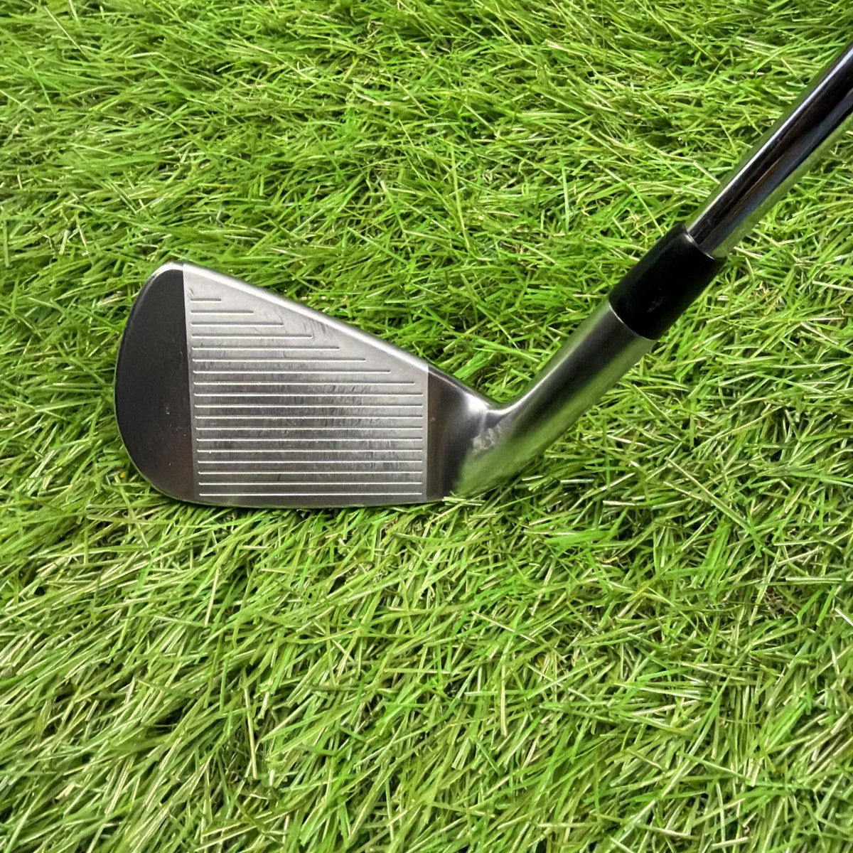Callaway RAZR X 7 Iron RH Project X 6.0 Stiff Flex Shaft 37"