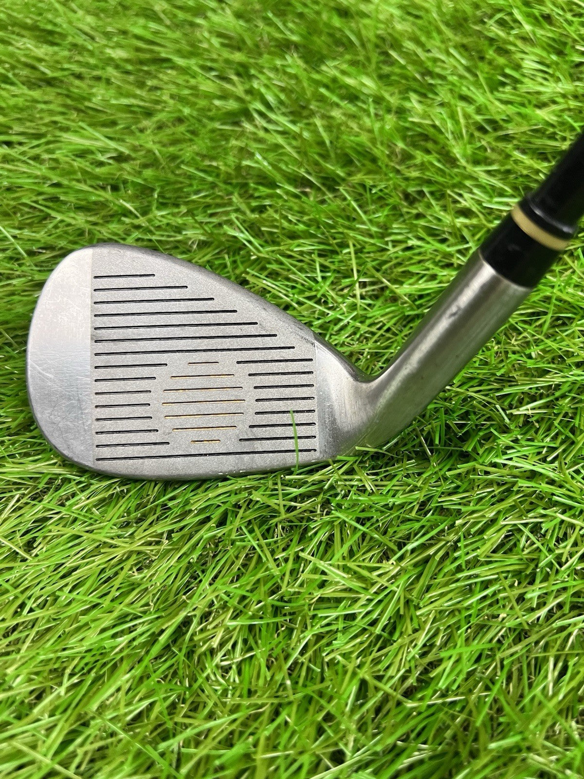 K Tour FastBack Gap Wedge RH Alpha Series Regular Flex Shaft 36"