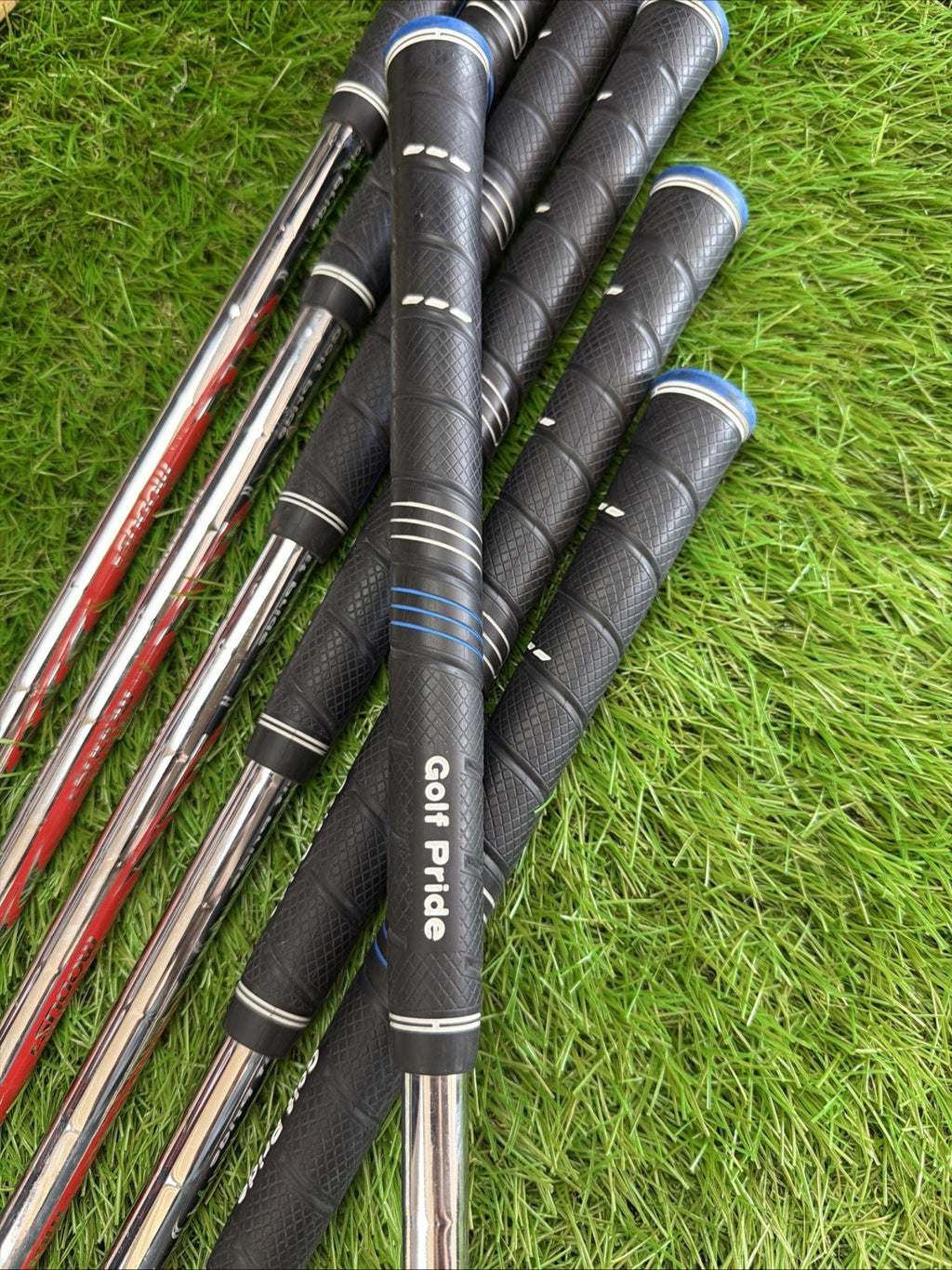 Mizuno JPX 919 Iron Set (4-PW) Hot Metal RH Nippon Tour105 Regular Flex Shafts