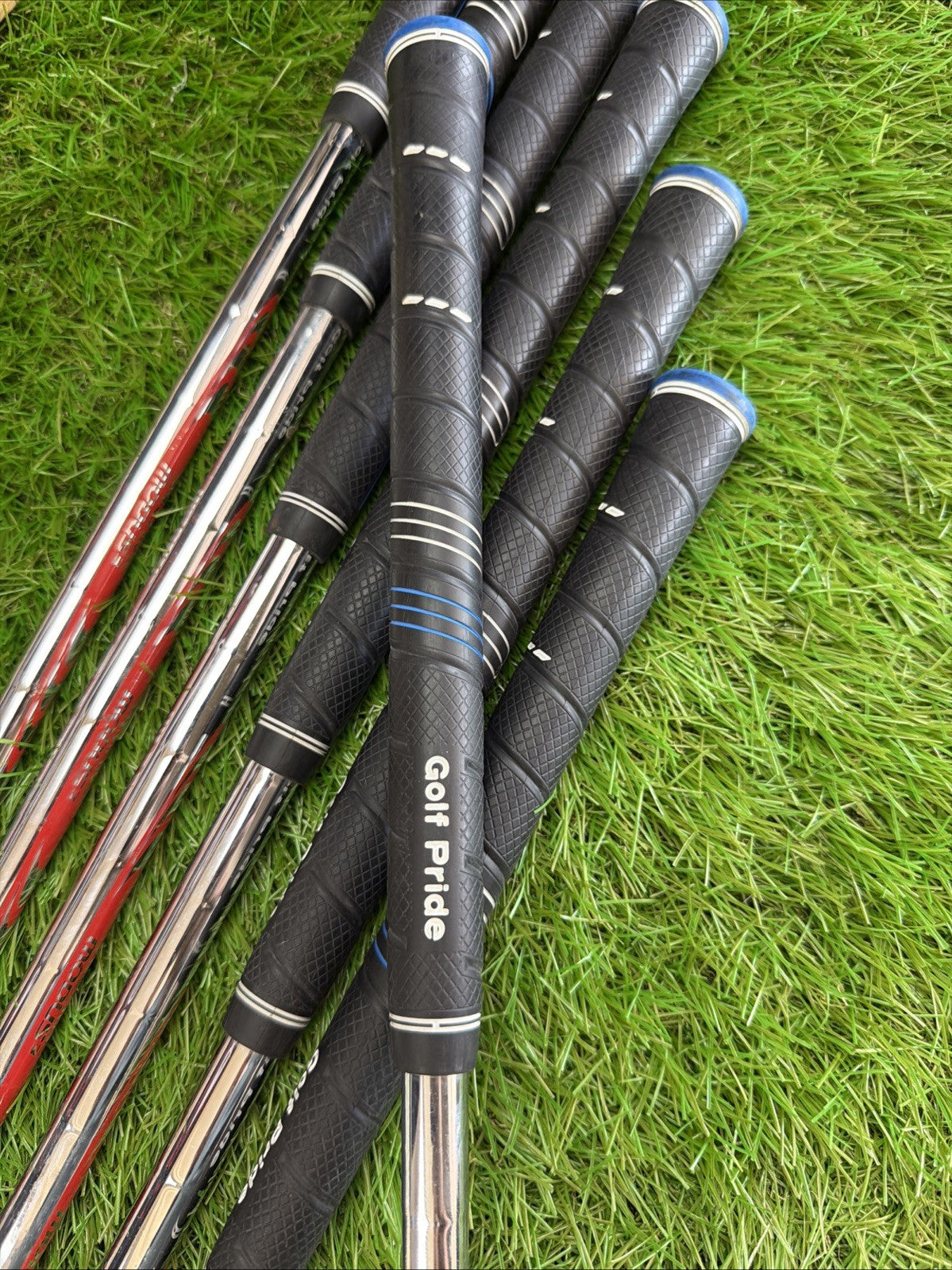 Mizuno JPX 919 Iron Set (4-PW) Hot Metal RH Nippon Tour105 Regular Flex Shafts