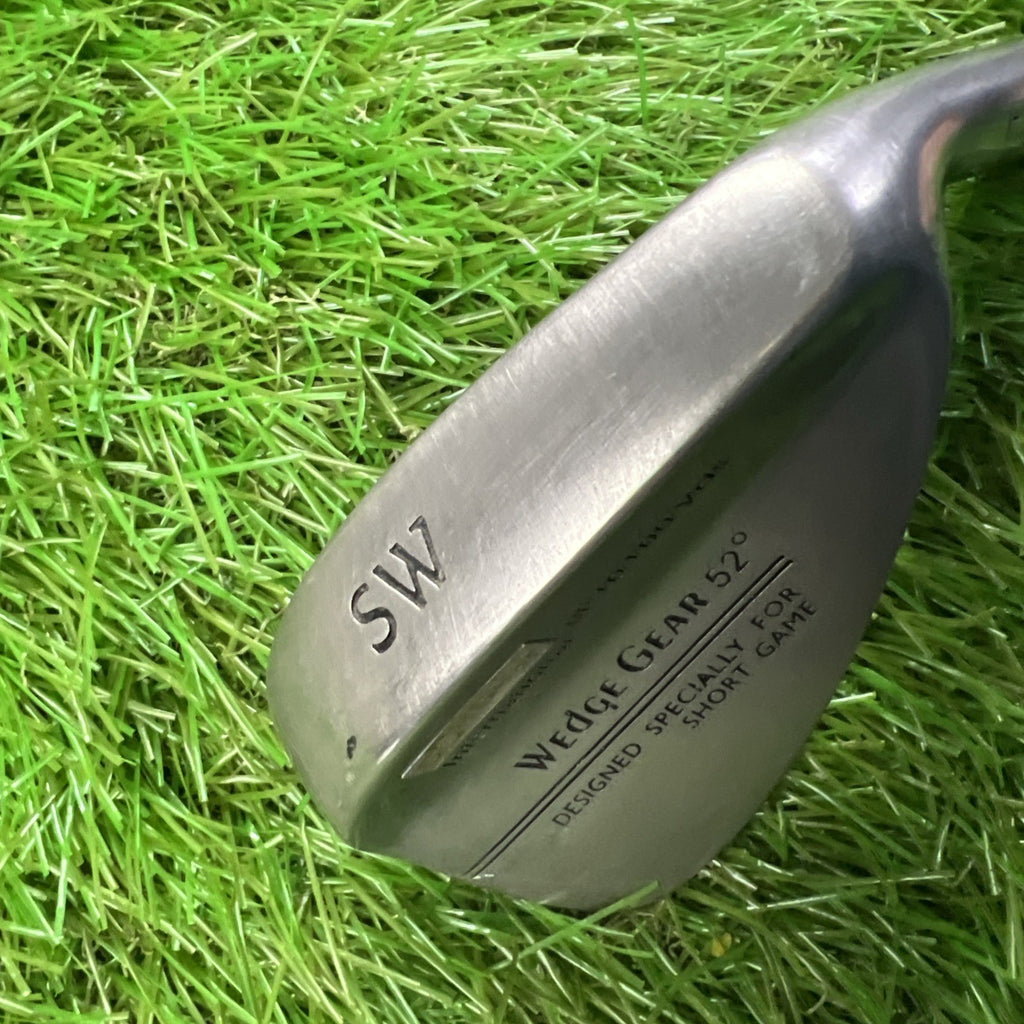 Wedge Gear 52° Wedge SW RH Steel Shaft 35.5"