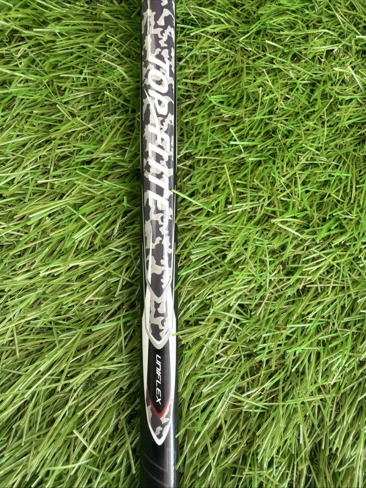Top Flight Tour 4 Hybrid Low CG RH Uniflex Graphite Shaft 39.5"