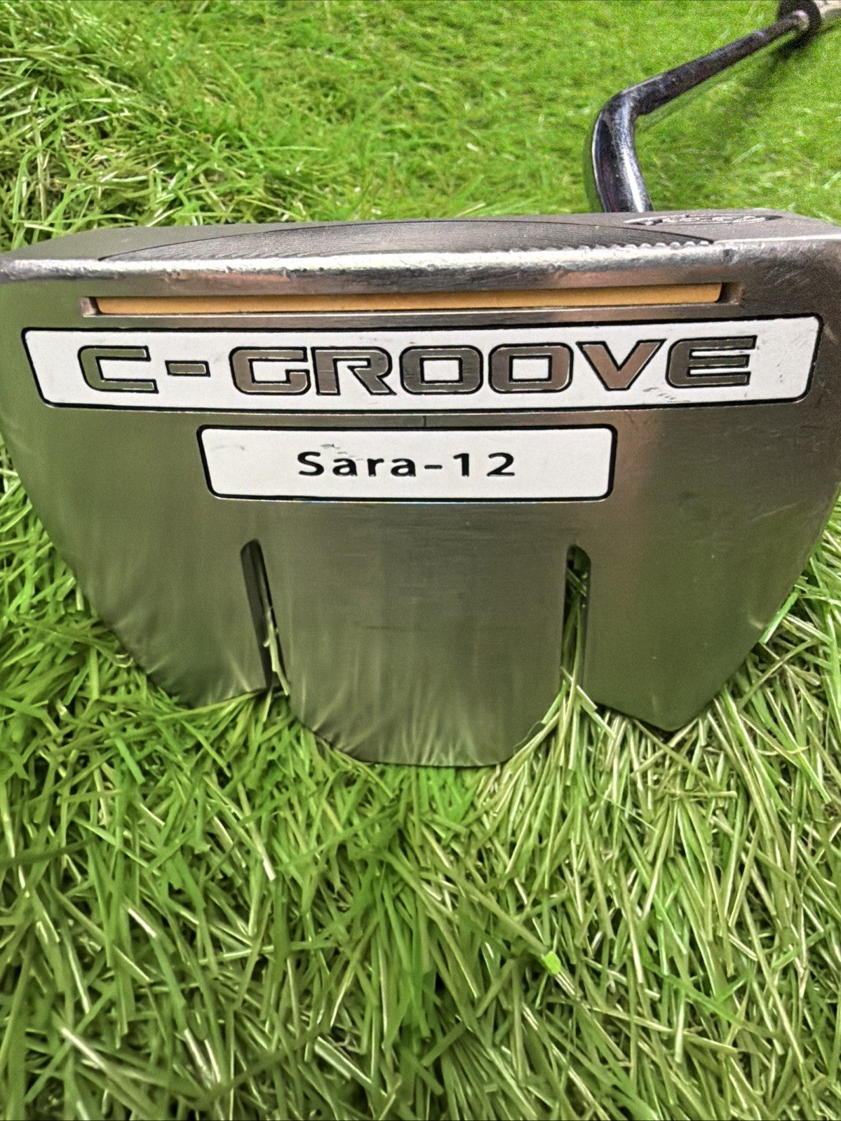 Yes! Sara-12 Putter C-Groove RH Steel Shaft 34"
