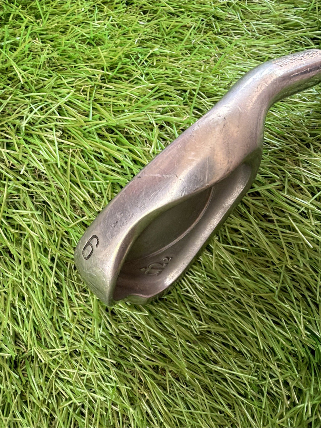Vintage 6 Iron RH Graphite Micro Fibre 5.0 Regular Flex Shaft Arthritis Grip 38"