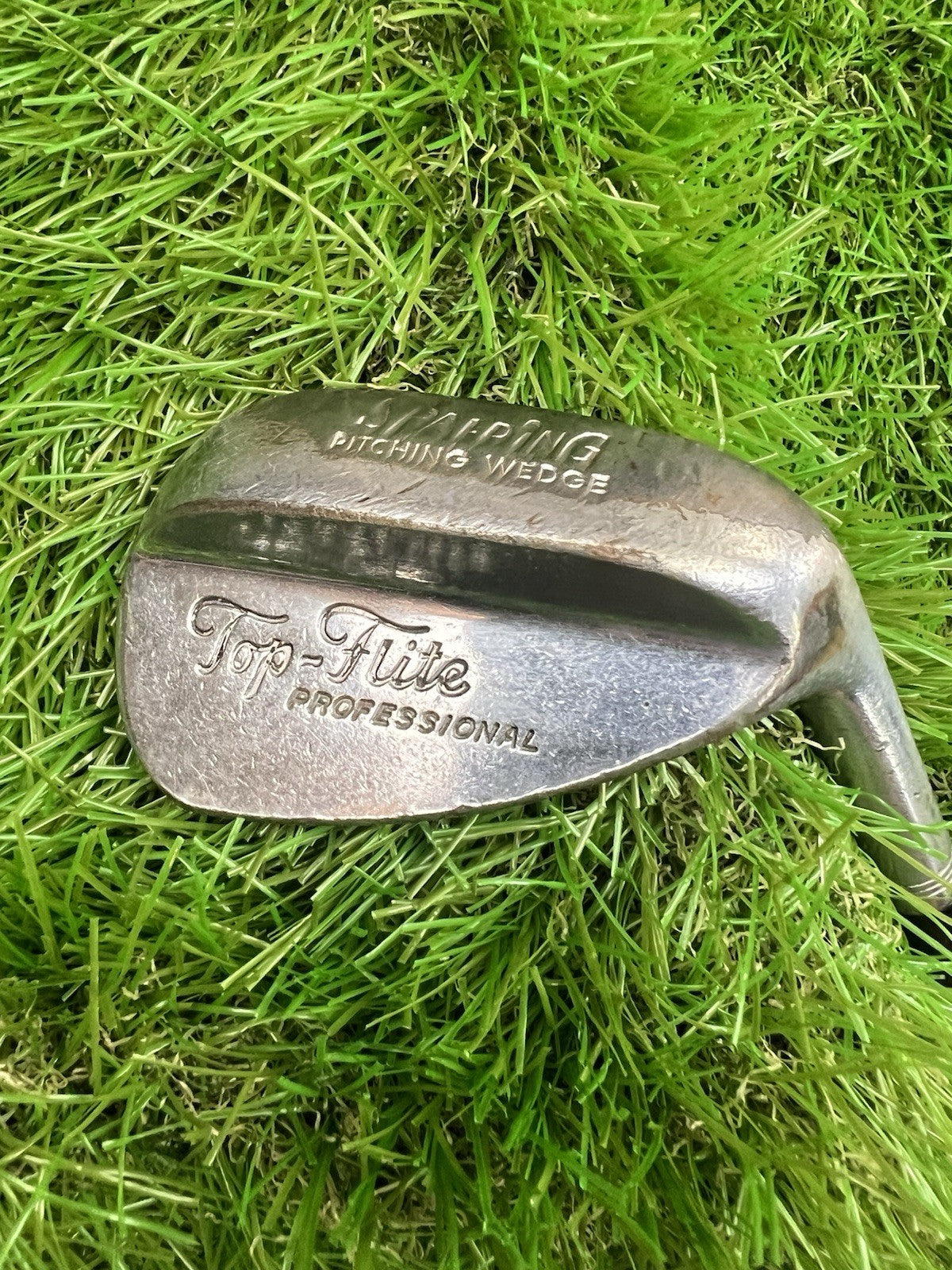 Vintage Top Flite Professional Pitching Wedge RH Steel Shaft 35"