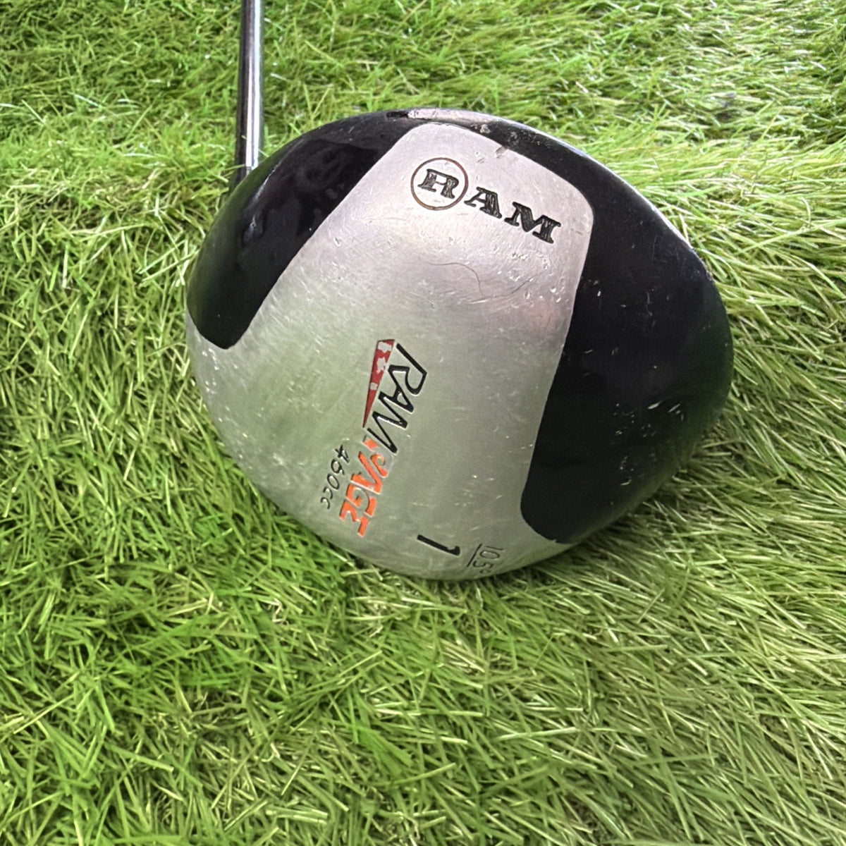 Rampage 10.5° Driver 460cc RH Regular Flex Graphite Shaft 44"