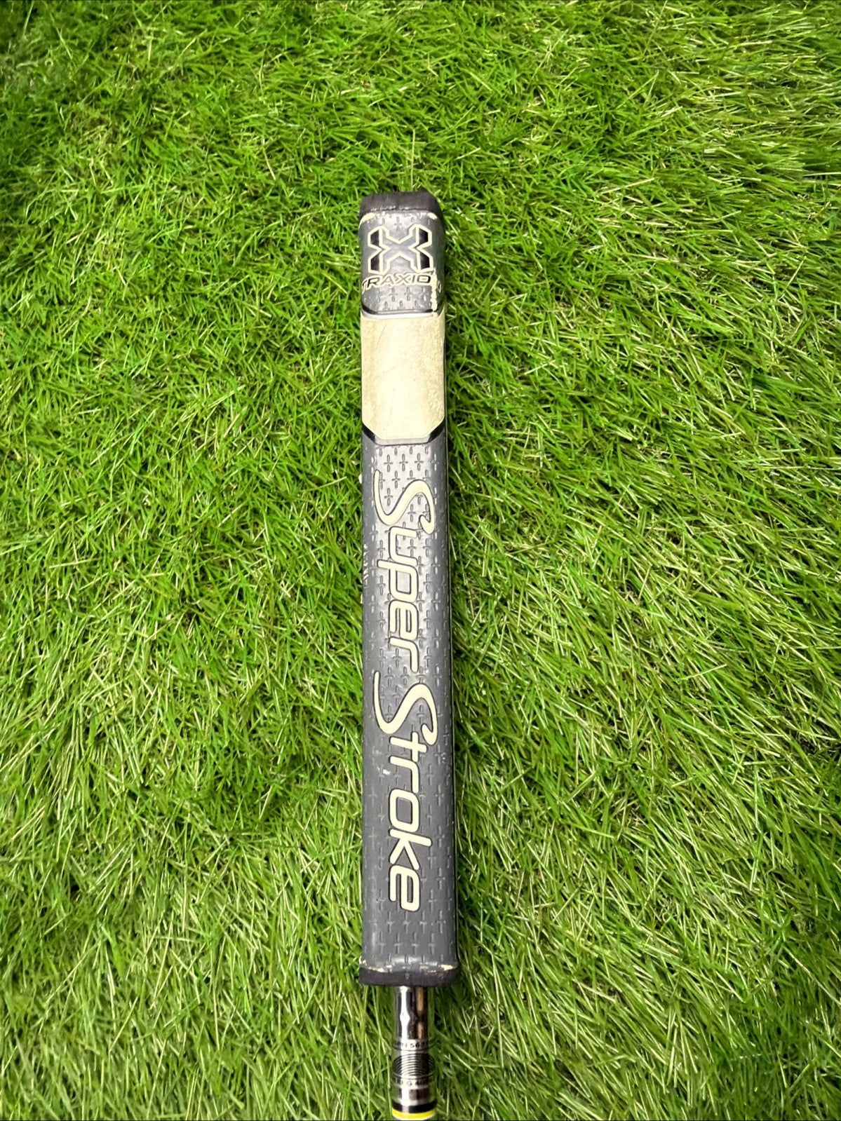 Yes! Sara-12 Putter C-Groove RH Steel Shaft 34"