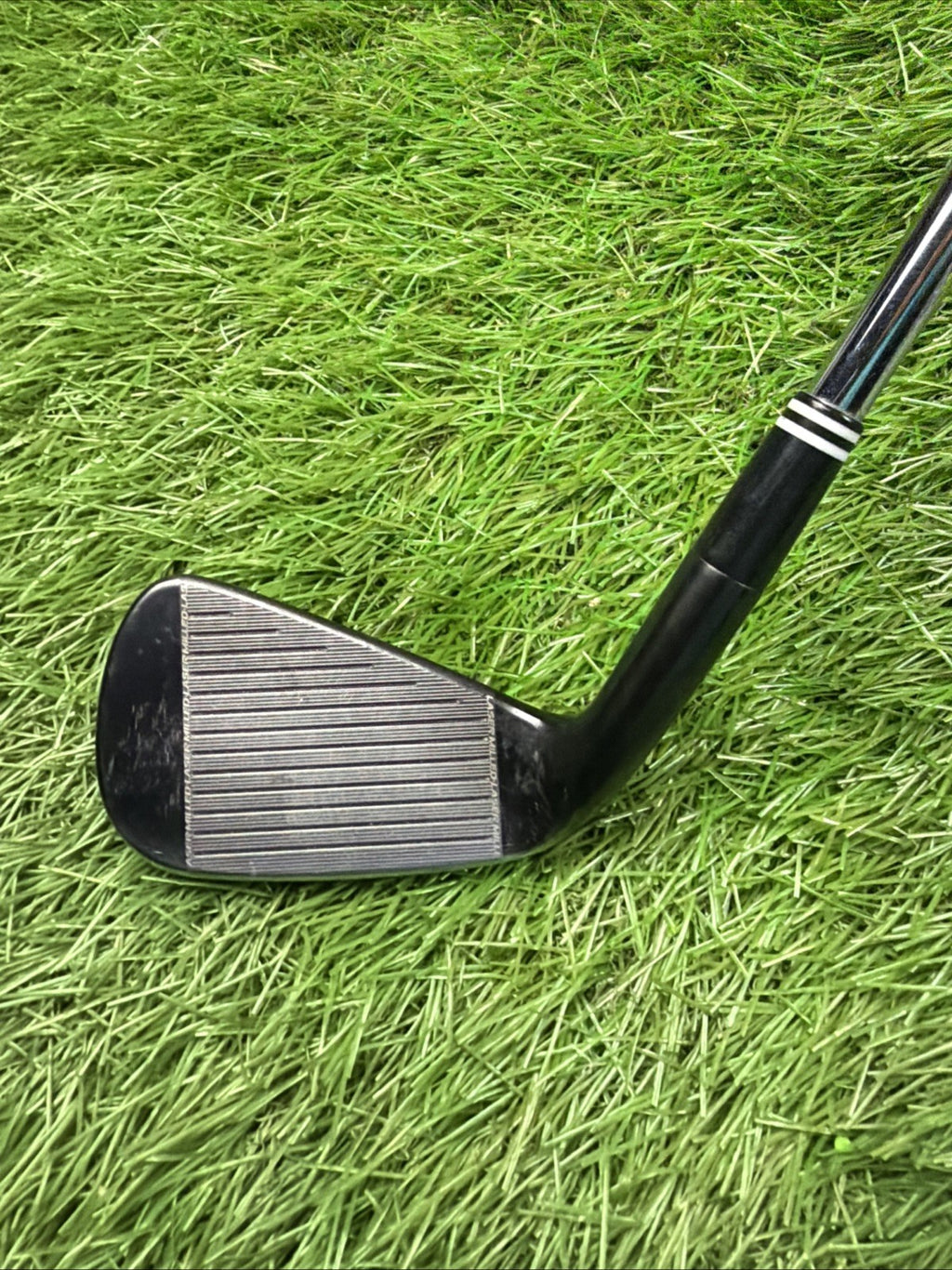 Cleveland CG16 Tour 6 Iron 30° RH True Temper Steel Shaft 37.5"