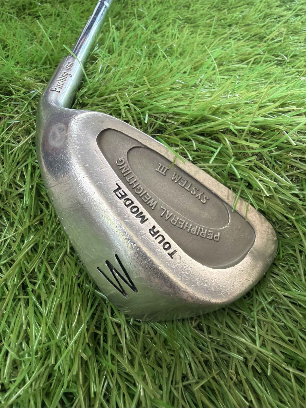 Vintage Tour Model Pitching Iron RH Steel Shaft 35.5"