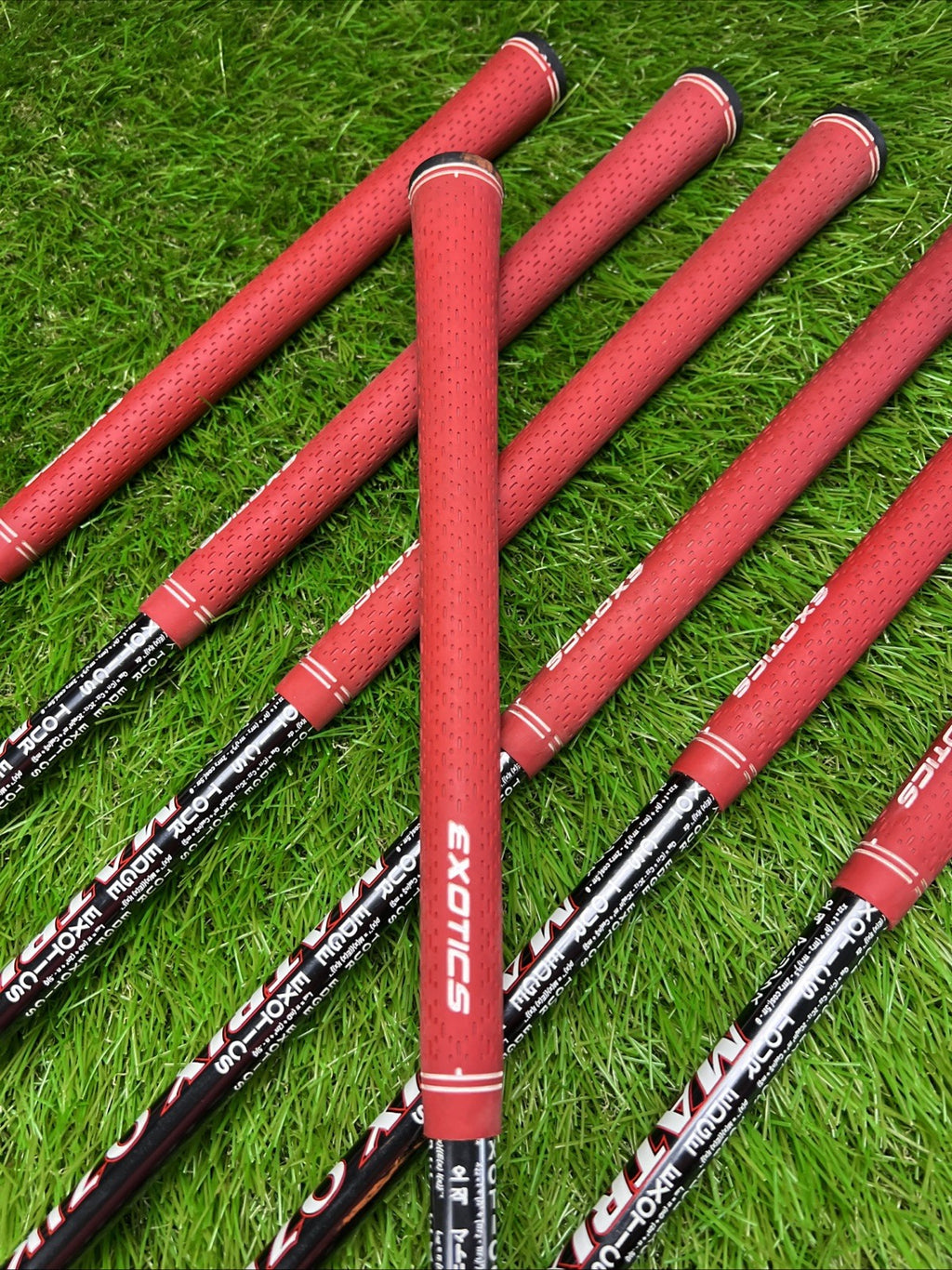 Exotics XCG6 Iron Set (3-PW NO 7 Iron) RH Matrix Ozik 5.1 Regular Flex Shafts
