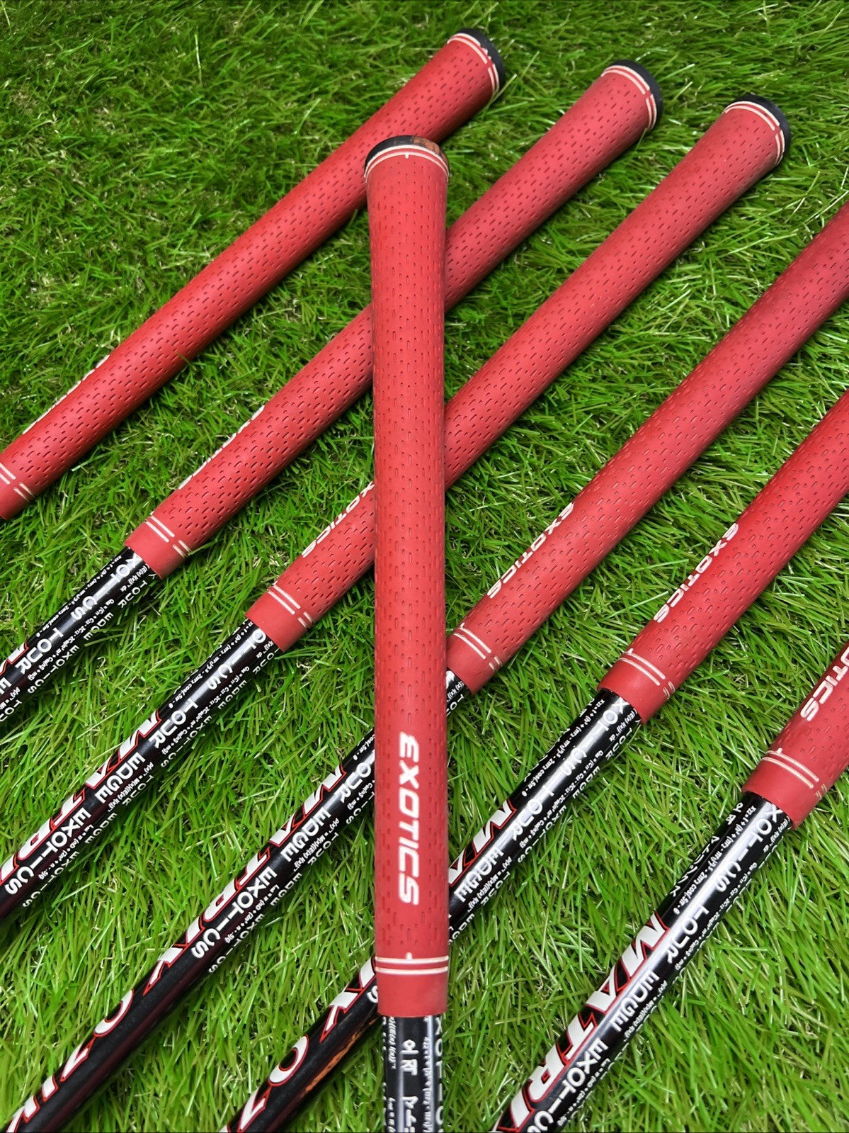 Exotics XCG6 Iron Set (3-PW NO 7 Iron) RH Matrix Ozik 5.1 Regular Flex Shafts