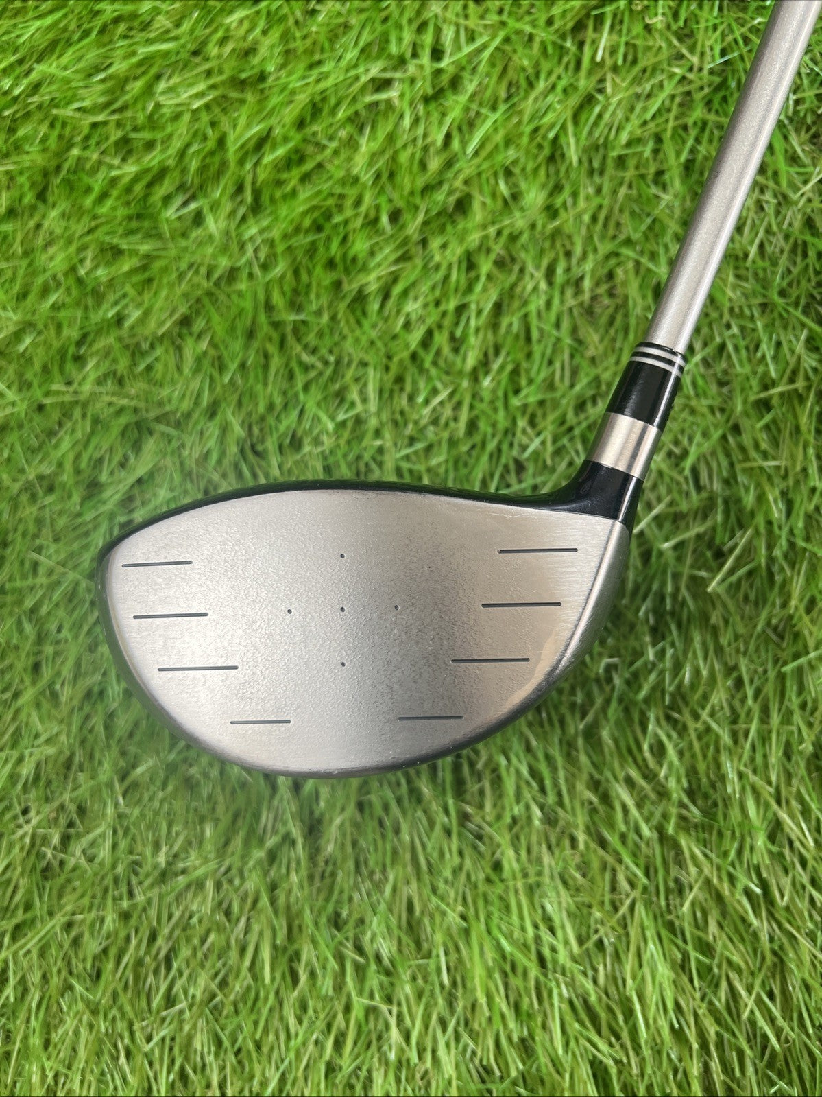 Precept 320LS Driver Tour Premium Moon Sole RH Regular Flex Graphite Shaft 45.5