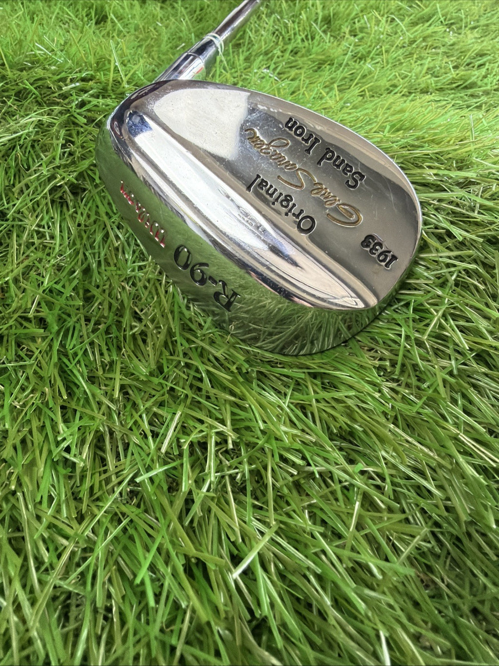 Vintage Wilson R-90 1935 Gene Sarazen Sand Iron RH 35" - Pristine