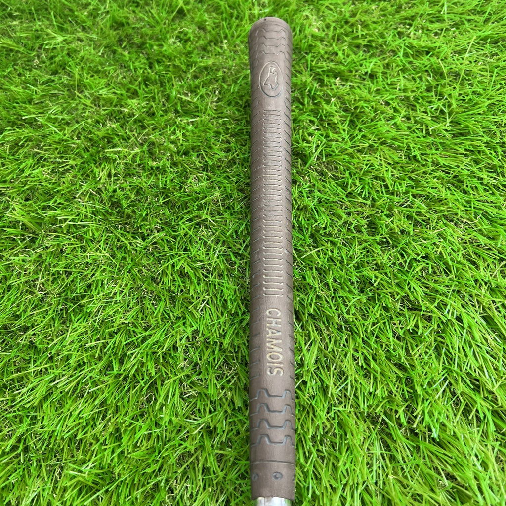 Nomad Radial Sole 4 Iron RH AP 44 Regular Flex Shaft 38"