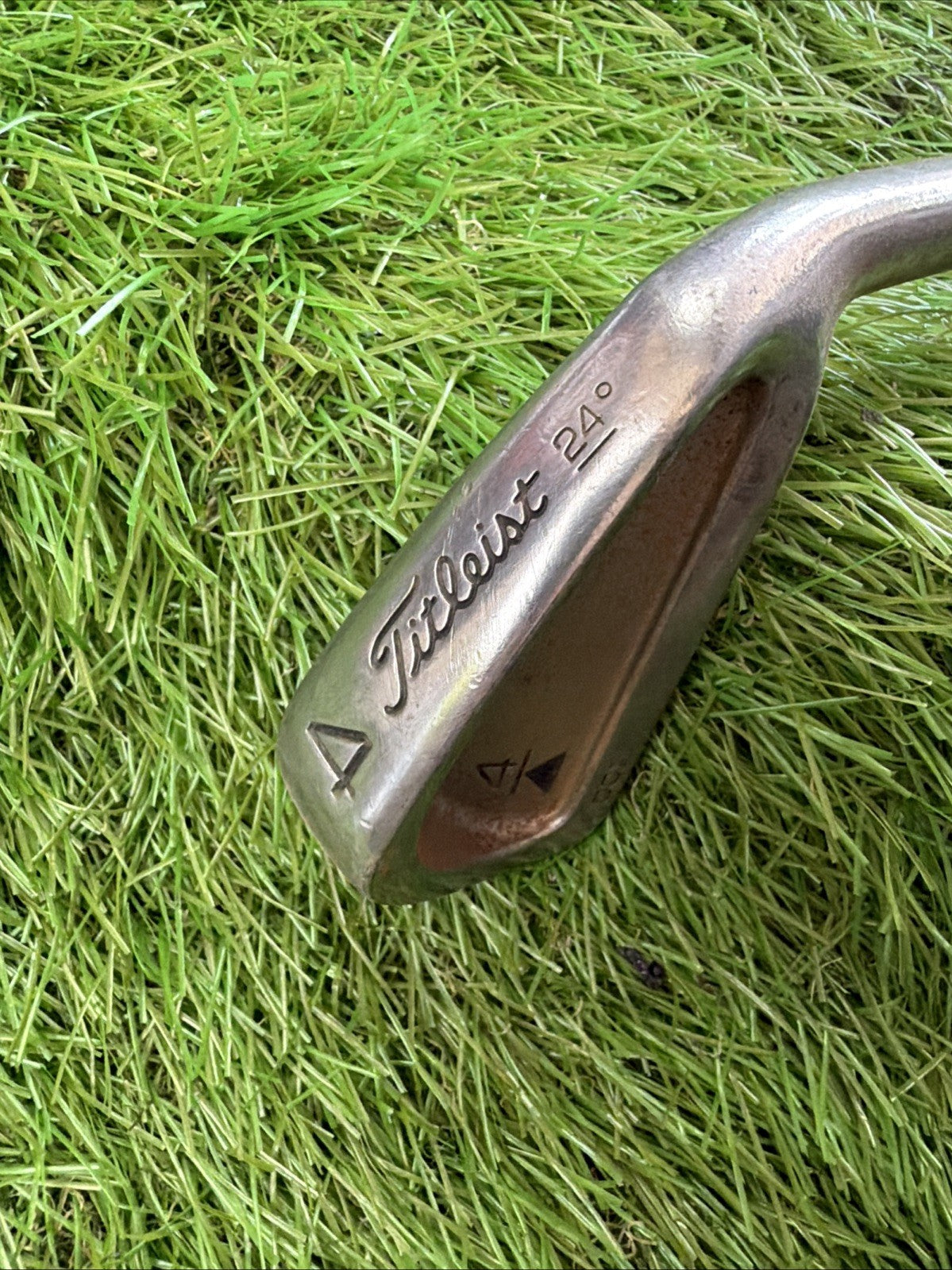 Titleist DCI 4 Iron 24° RH Dynamic Gold Stiff Flex Shaft 38.5"