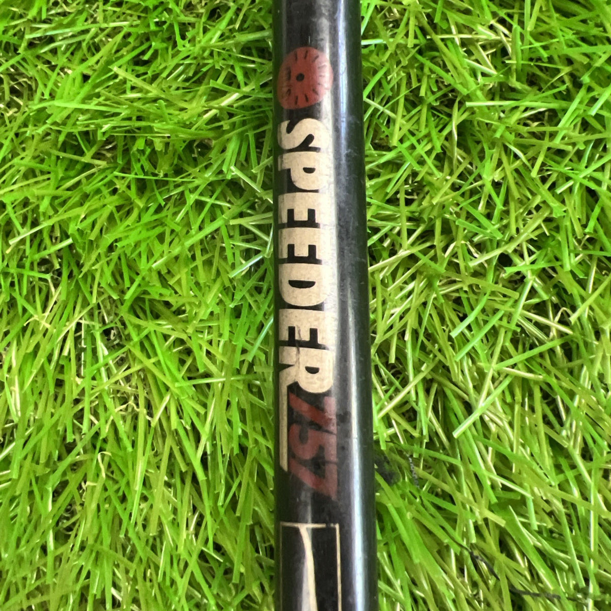 Titleist 975J 8.5° Driver RH Speeder757 Stiff Flex Shaft 45"