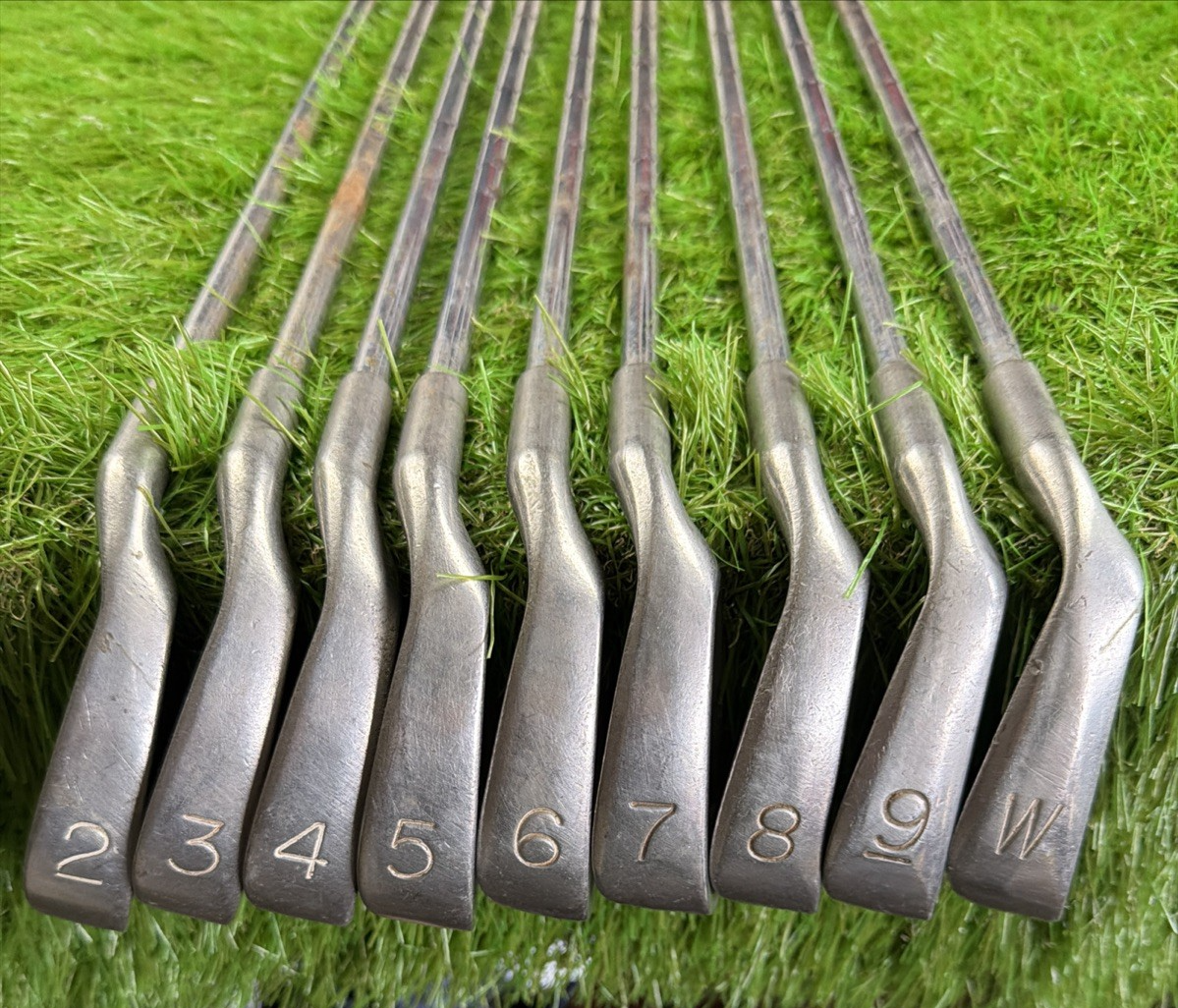 Ping Eye "Cat Eye" Iron Set (2-PW) Black Dot RH ZZ Lite Siff Flex Shafts