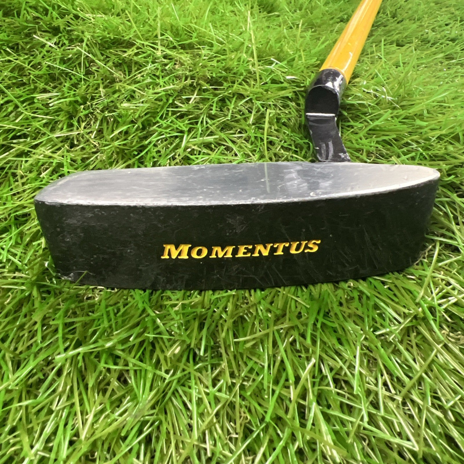 Momentus Weighted Putter 42 oz RH 33.5"