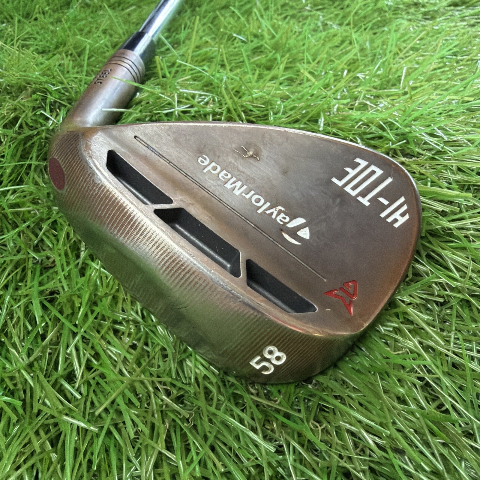 TaylorMade HI-TOE 58° Wedge Carbon Steel RH KBS HI-REV 2.0 115 Regular Flex 35"