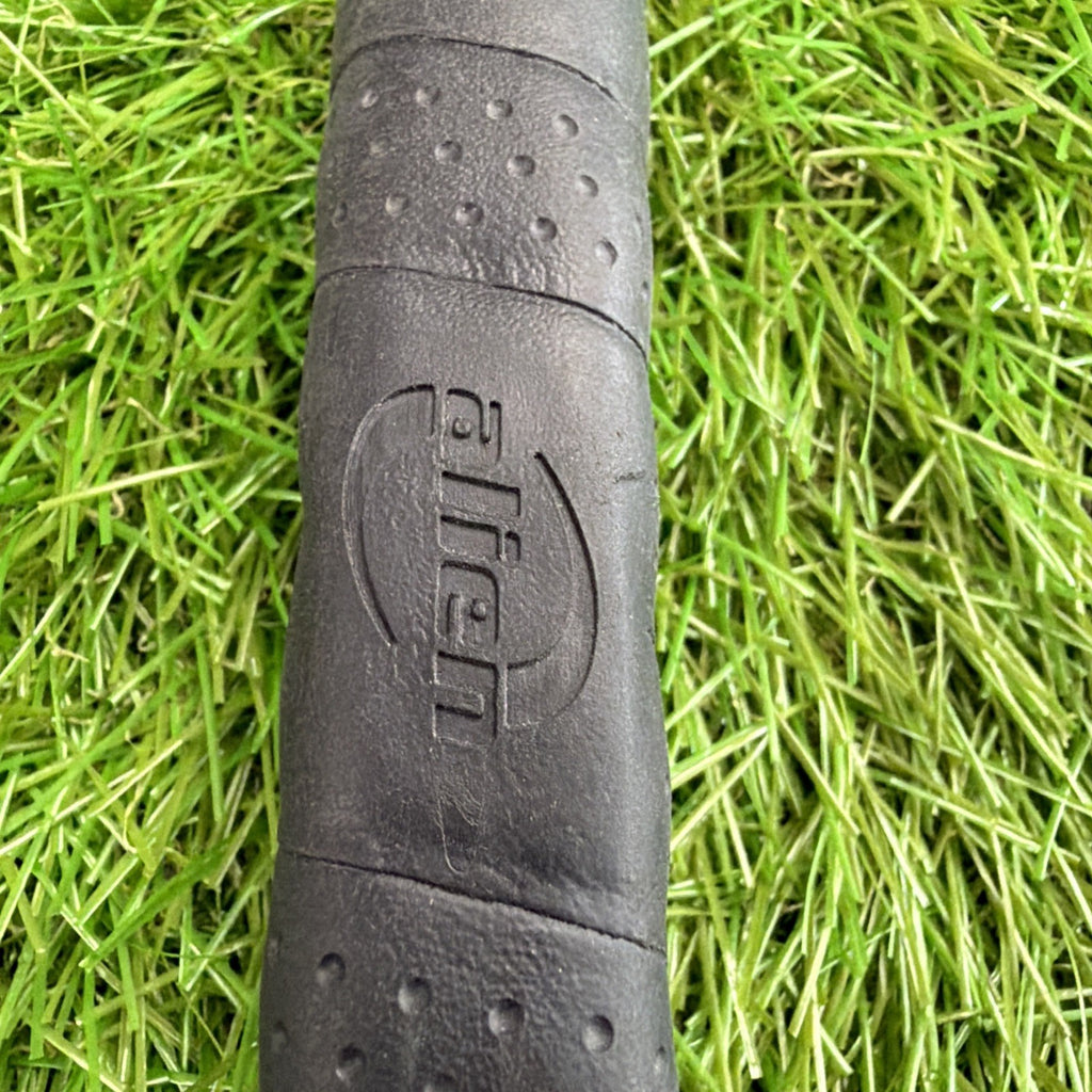 Alien Tutch Mallet Putter RH Acculite Shaft 36"
