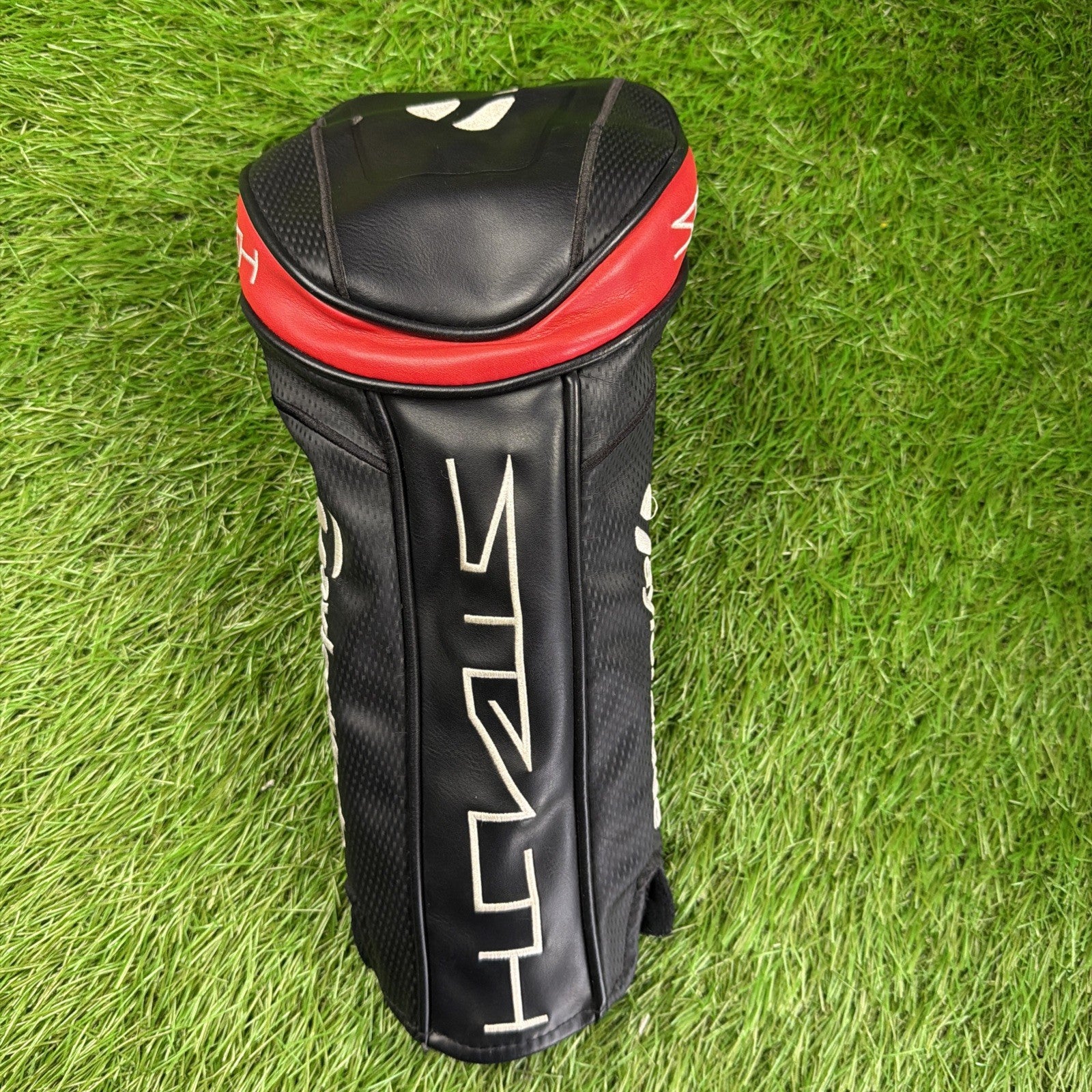 TaylorMade Stealth Driver Head Cover Black/Red