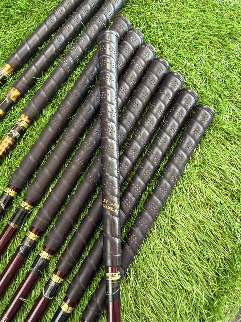 Ram FX Women's Oversize Golf Set (3-PW, 1, 3, 5 Wood) RH Graphite Women's Flex
