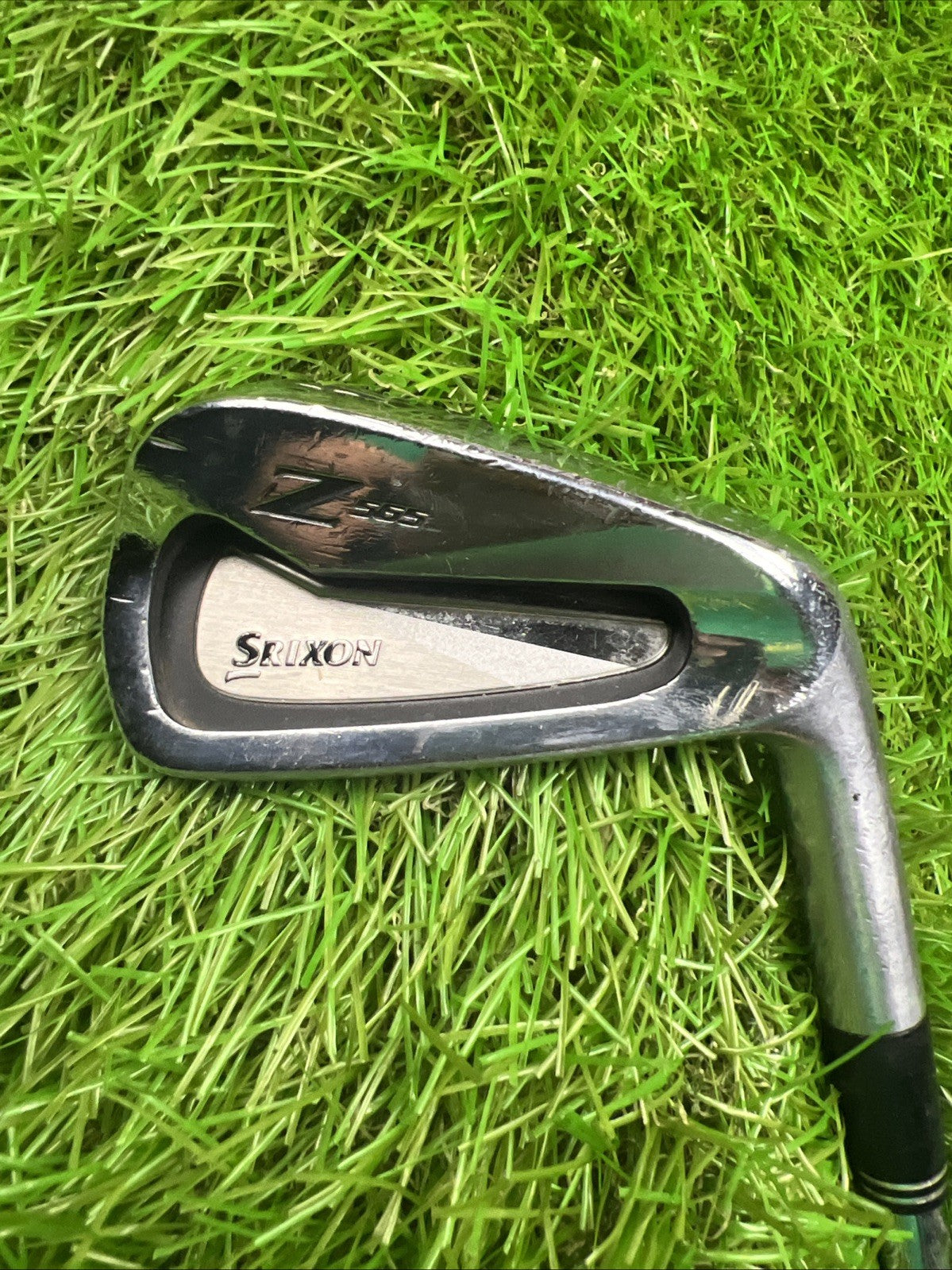 Srixon Z 565 Forged 4 Iron RH N.S. Pro 980 GH D.S.T. Regular Flex Shaft 39"