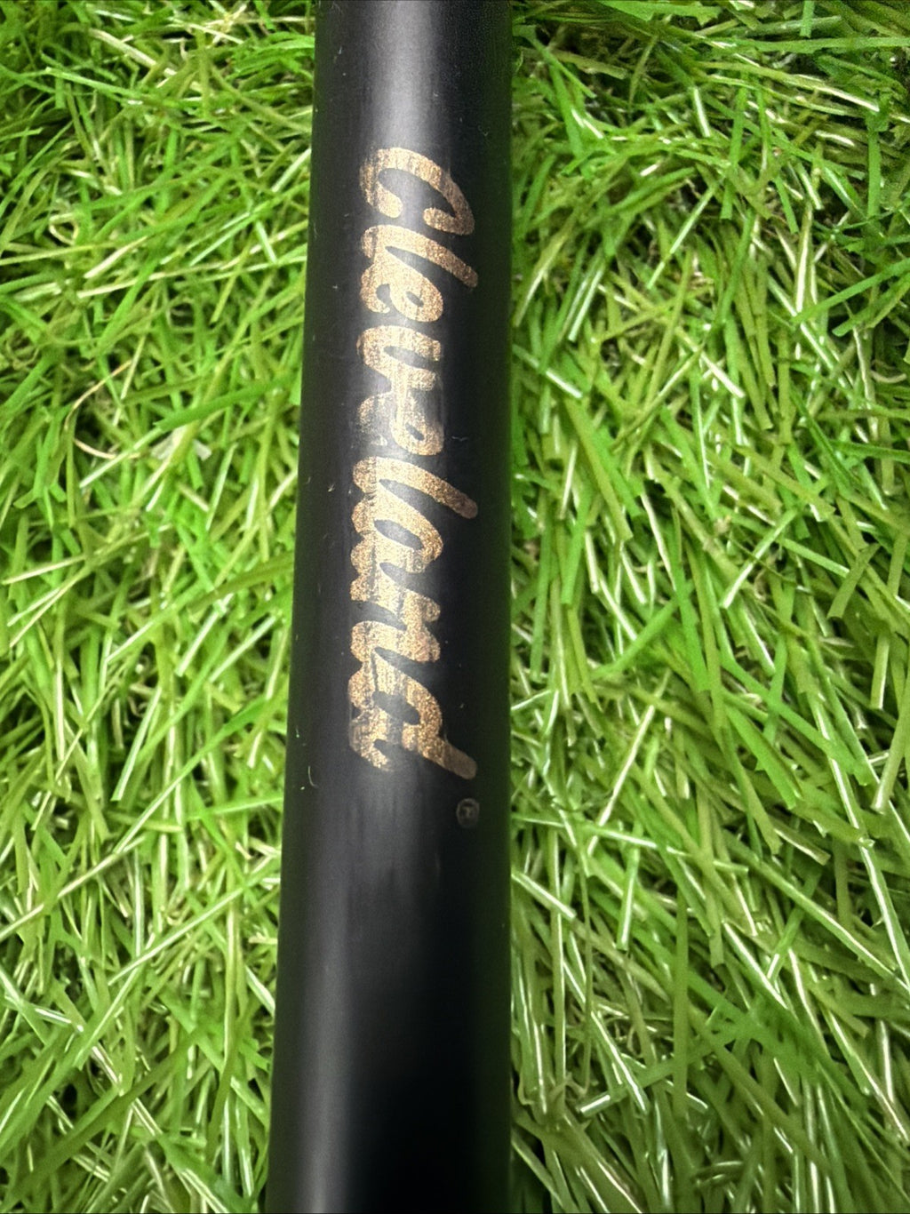 Cleveland Quad Pro 8 Iron RH Regular Flex Graphite Shaft 37"