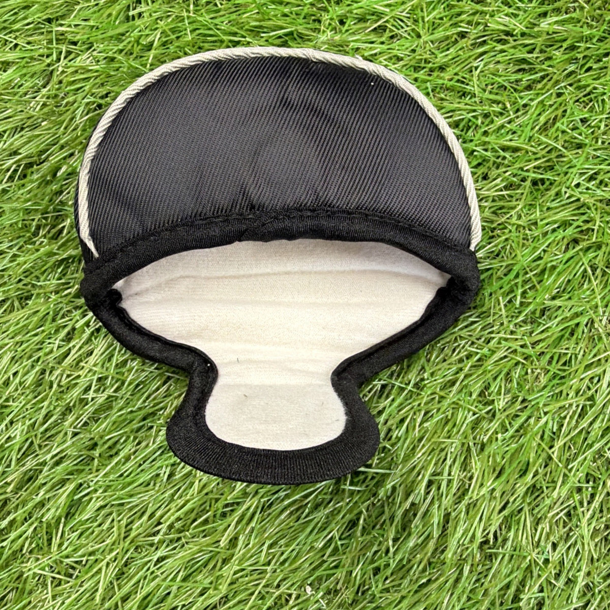 One Golf Peg