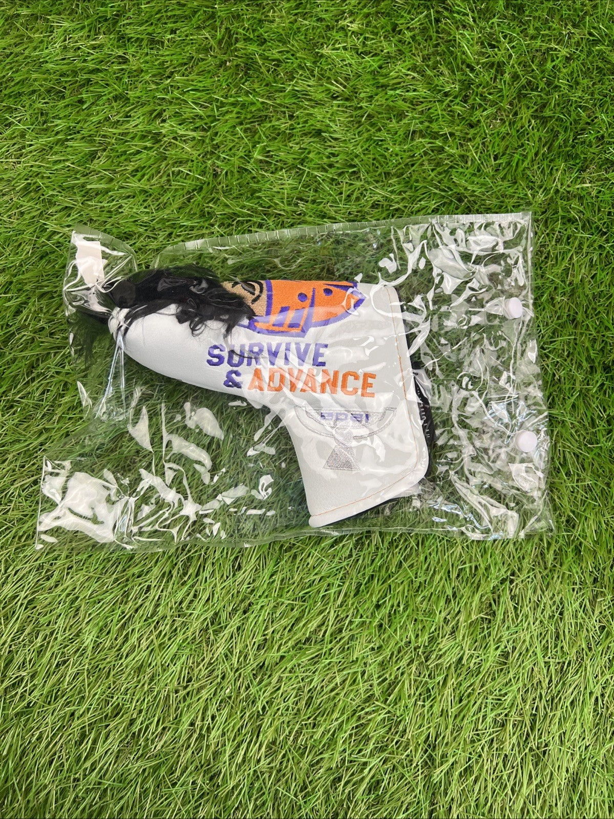 Limited Edition Odyssey 2021 Survive & Advance FedEx Cup Blade Putter Cover