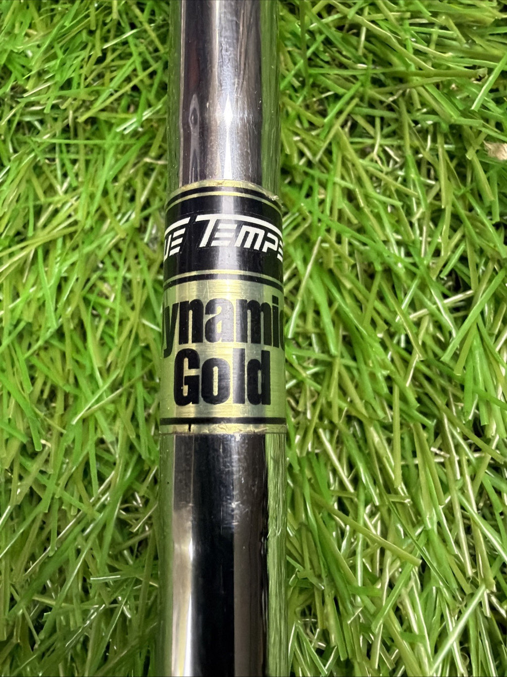 Cleveland 588 RTX 48° Wedge RH Dynamic Gold Wedge Flex Shaft 36"